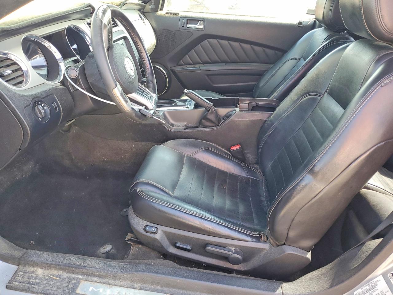 2013 Ford Mustang Silver vin: 1ZVBP8CF0D5267700