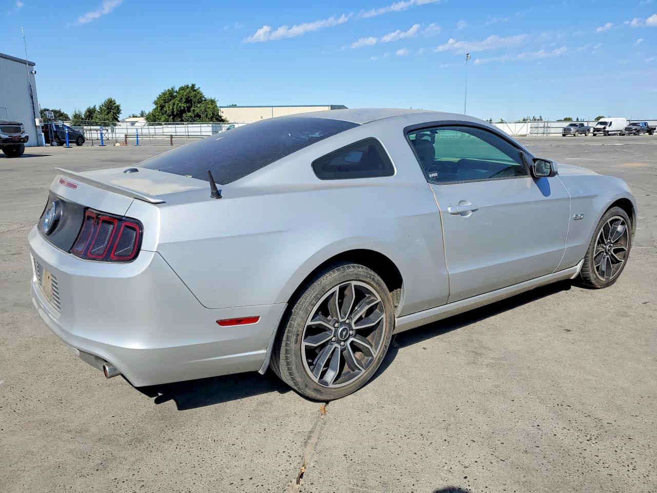 2013 Ford Mustang Silver vin: 1ZVBP8CF0D5267700