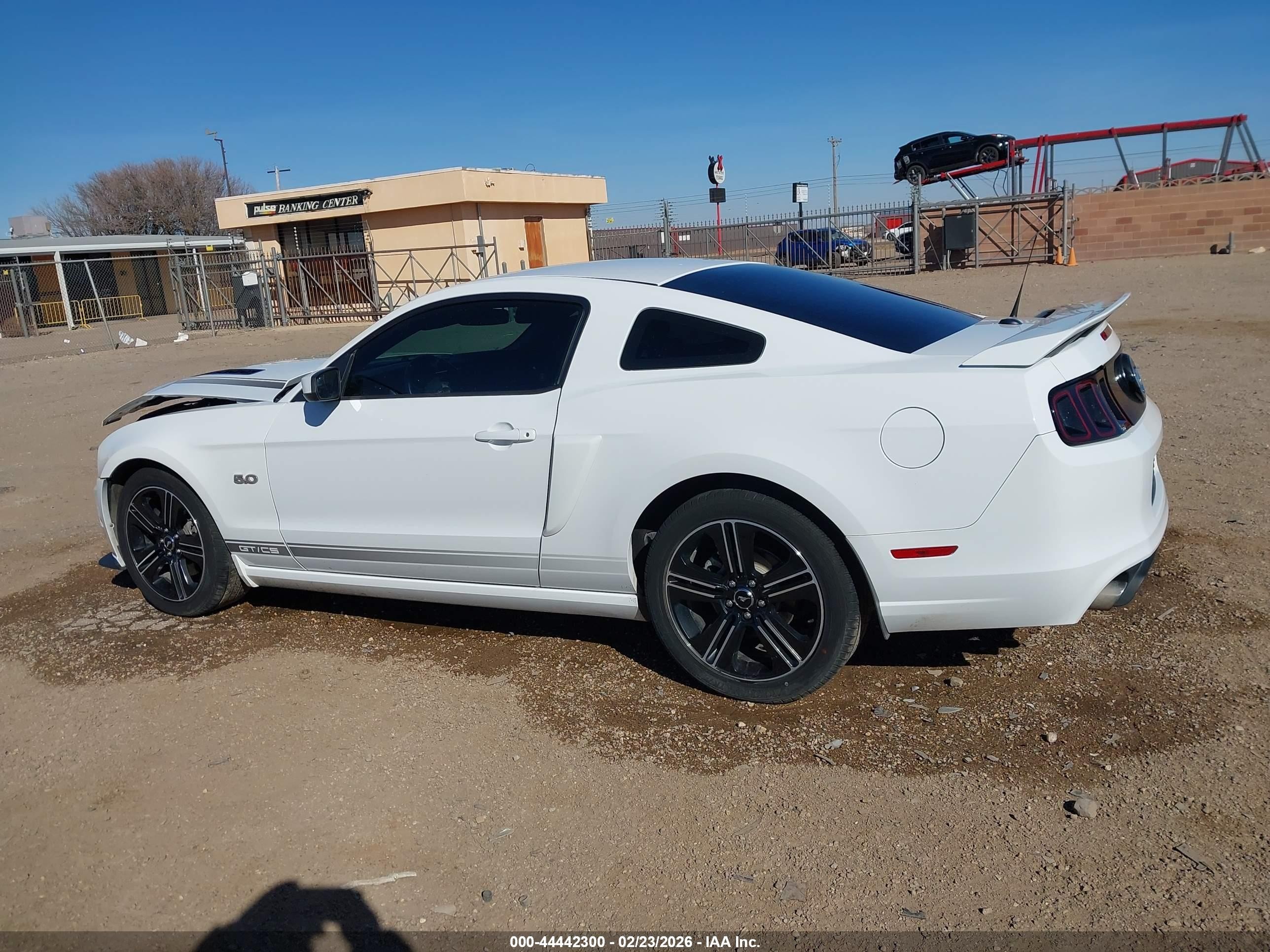 2014 Ford Mustang Gt Premium White vin: 1ZVBP8CF0E5249778