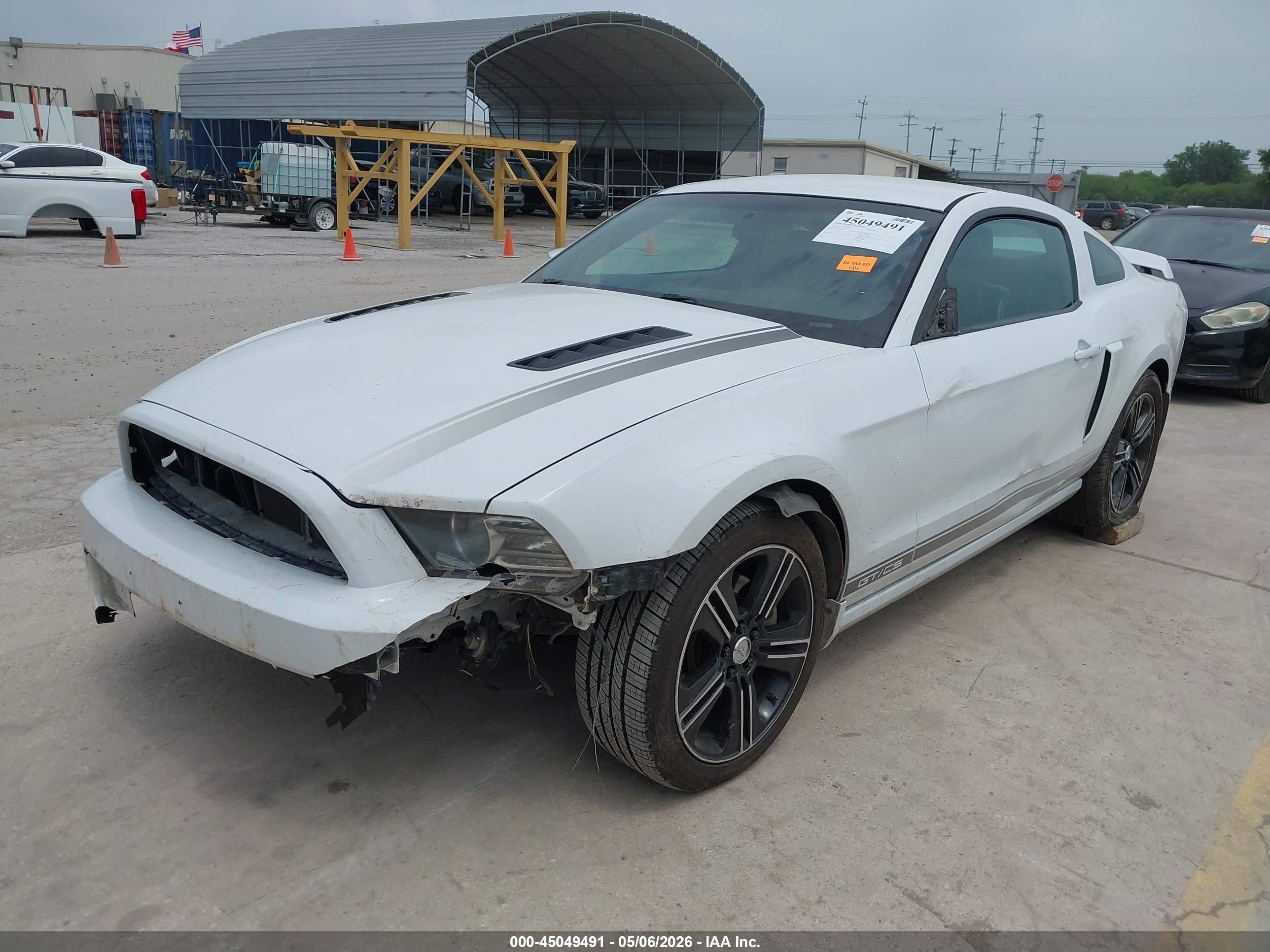 2014 Ford Mustang Gt Premium White vin: 1ZVBP8CF1E5204459