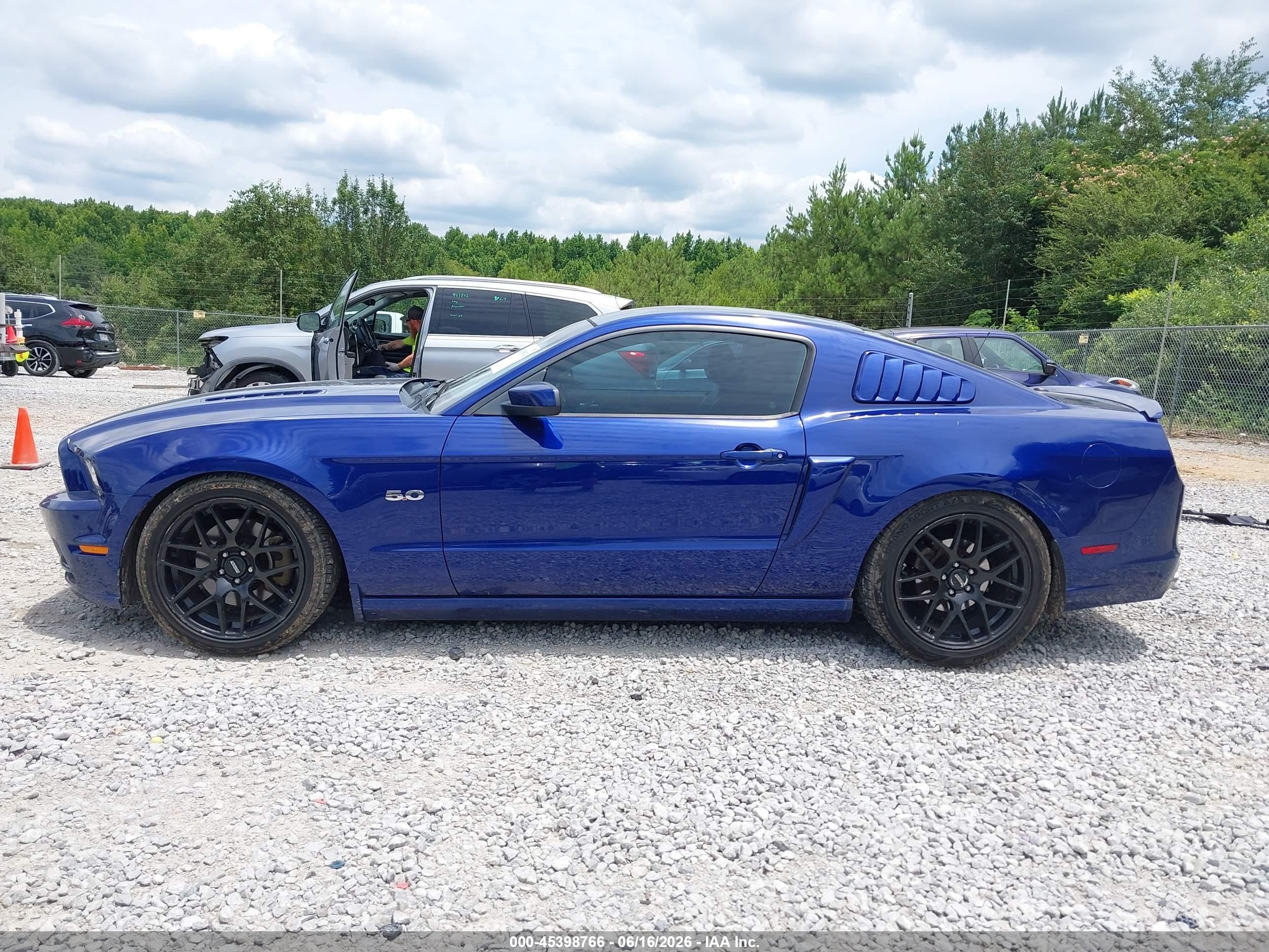 2014 Ford Mustang Gt/gt Premium Blue vin: 1ZVBP8CF1E5216479