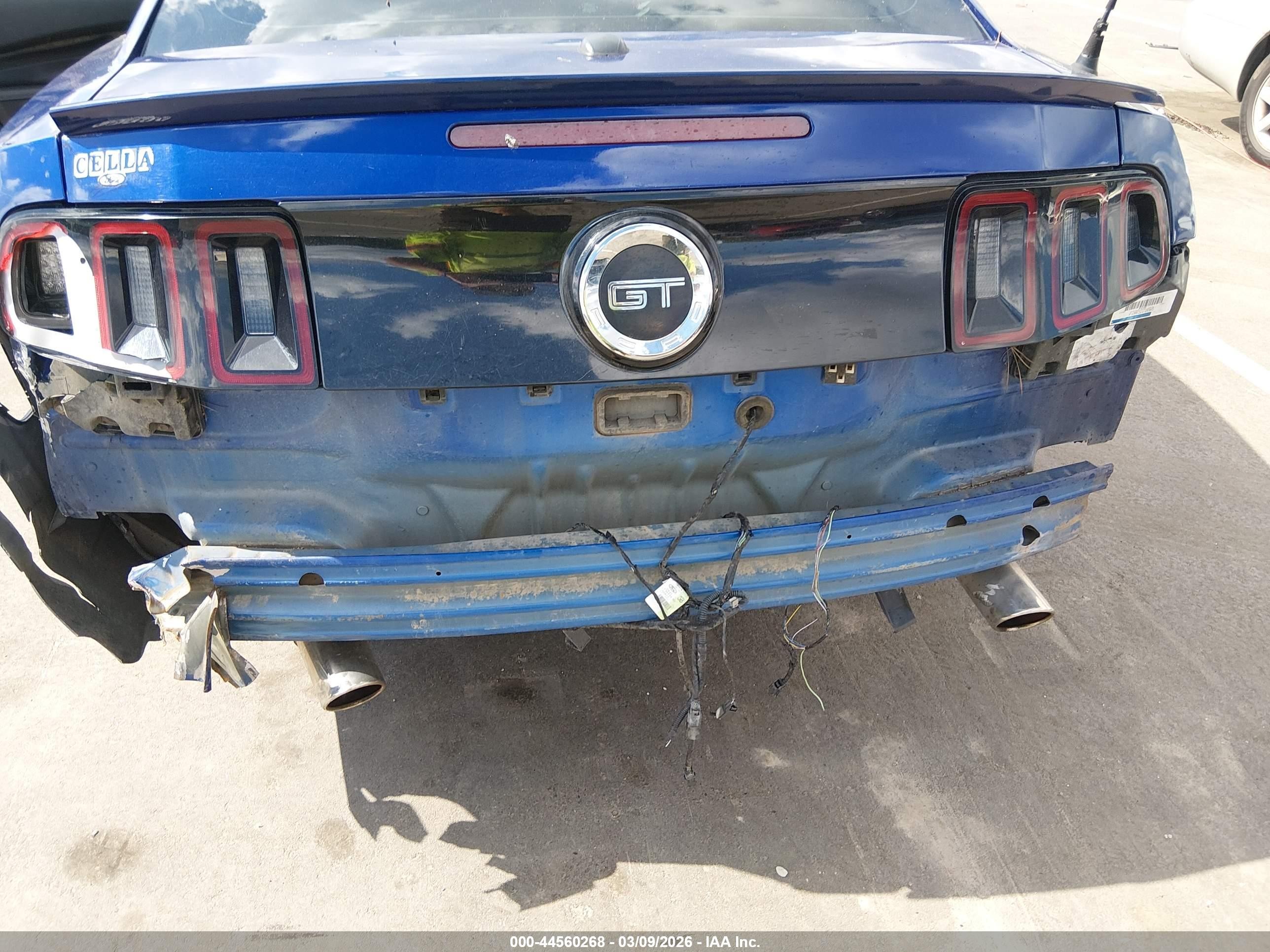 2014 Ford Mustang Gt Premium Blue vin: 1ZVBP8CF1E5324827