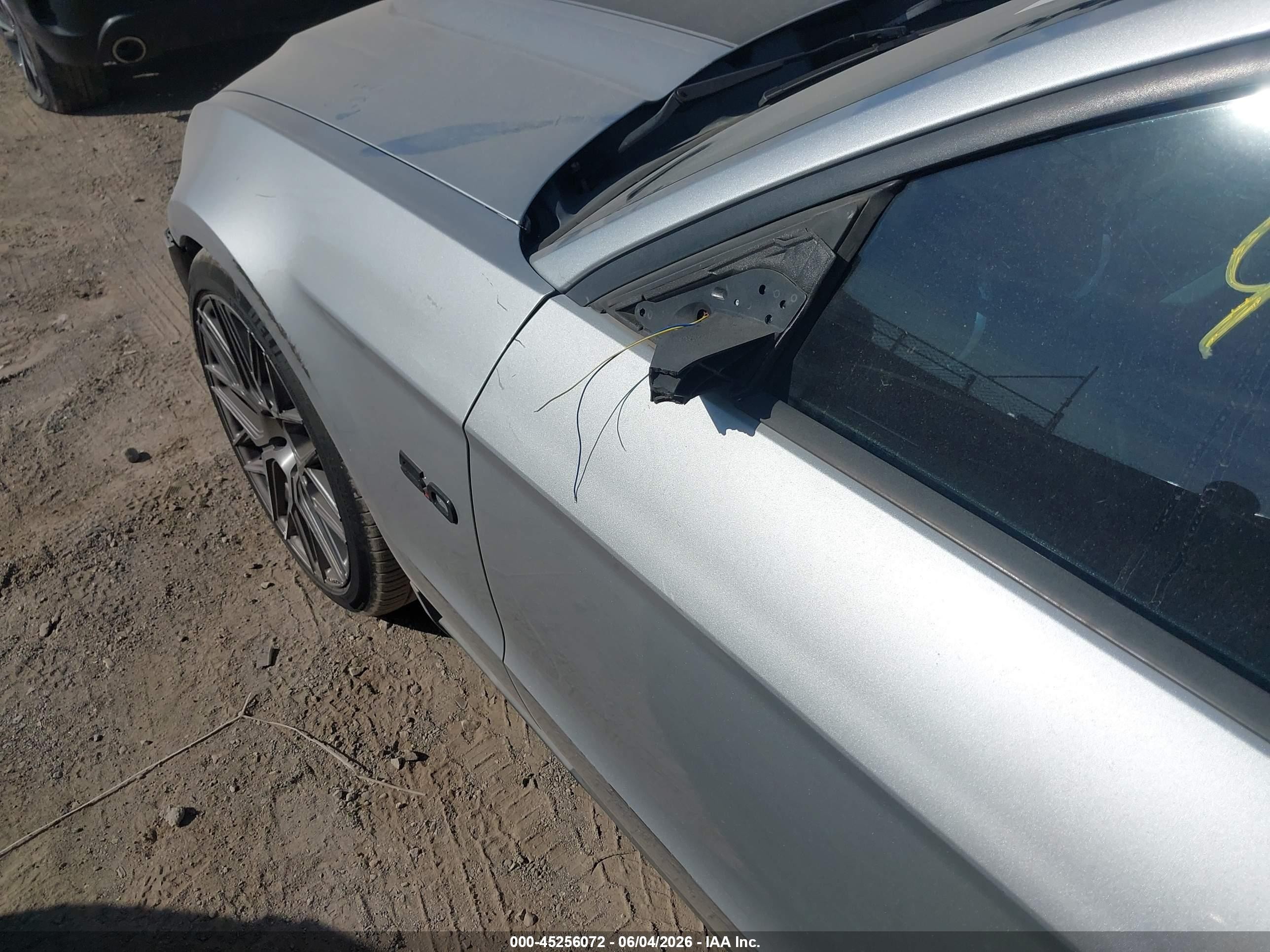 2011 Ford Mustang Gt Premium Серебряный vin: 1ZVBP8CF2B5119156
