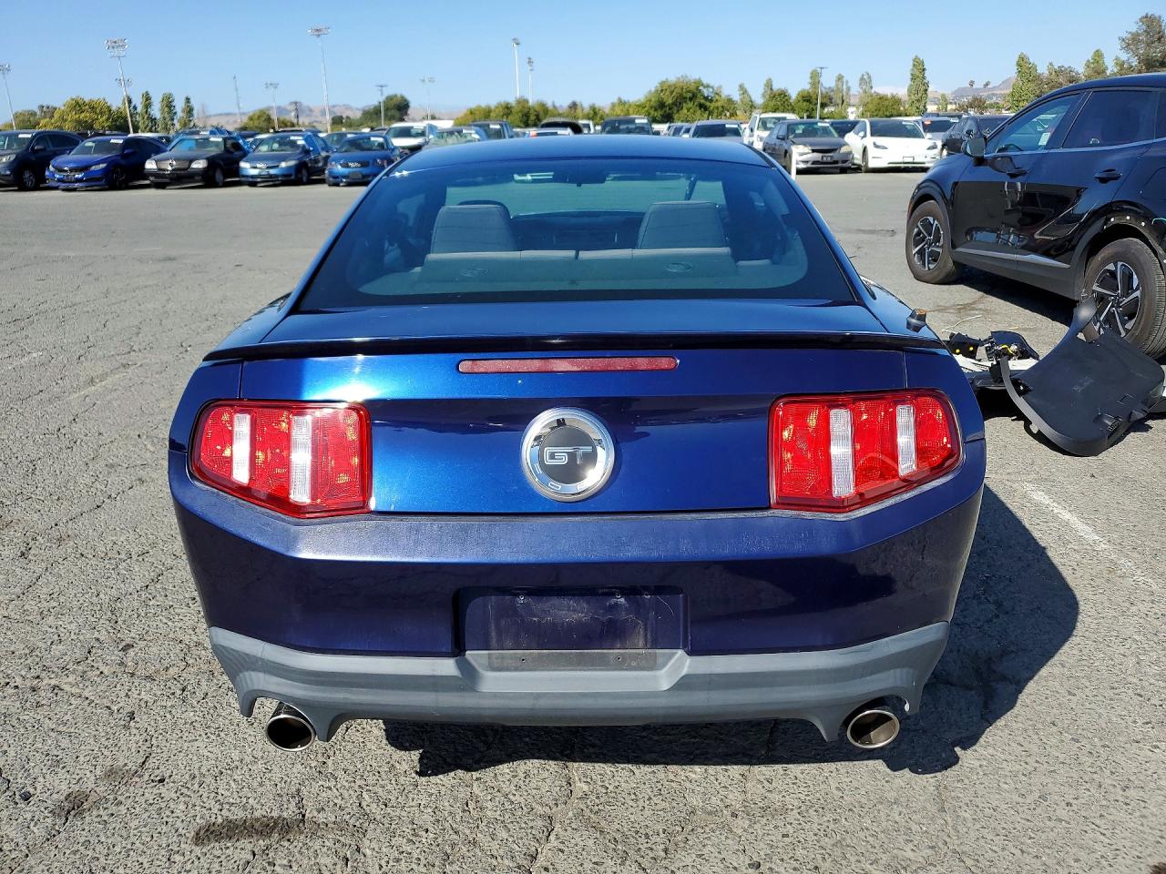 2011 Ford Mustang Gt Синий vin: 1ZVBP8CF2B5169572