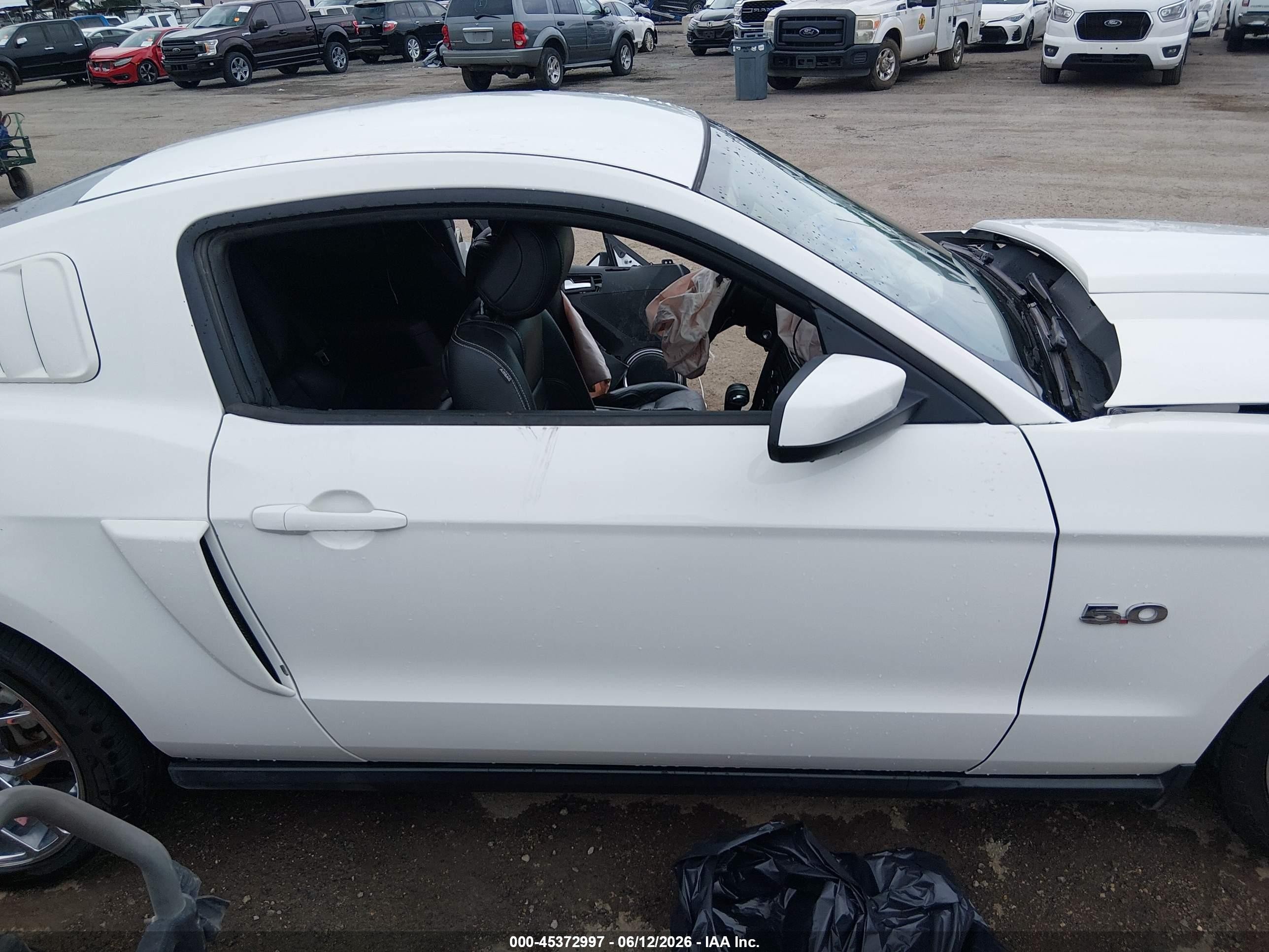 2012 Ford Mustang Gt Premium White vin: 1ZVBP8CF2C5278549