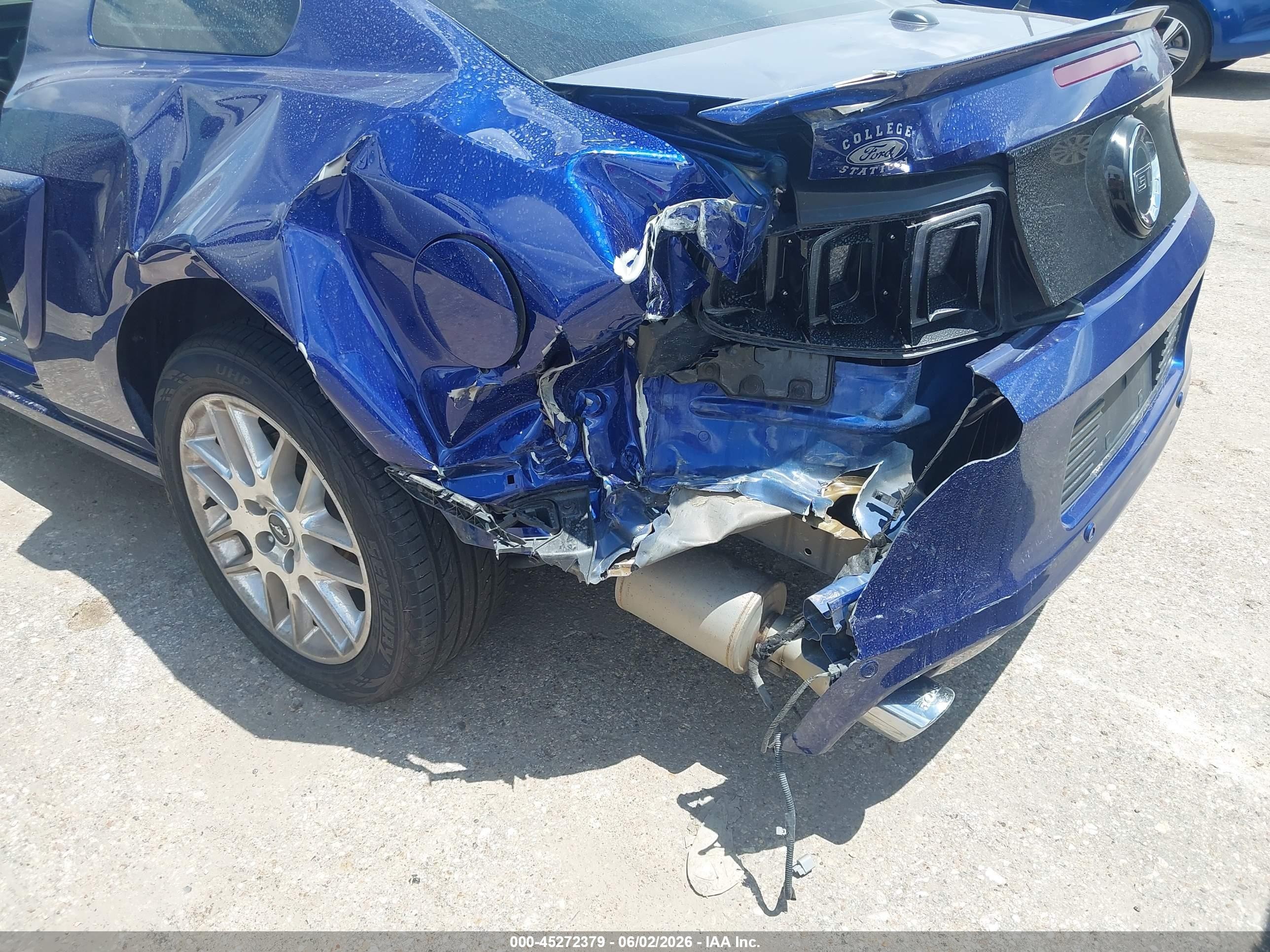 2013 Ford Mustang Gt Premium Blue vin: 1ZVBP8CF2D5221107