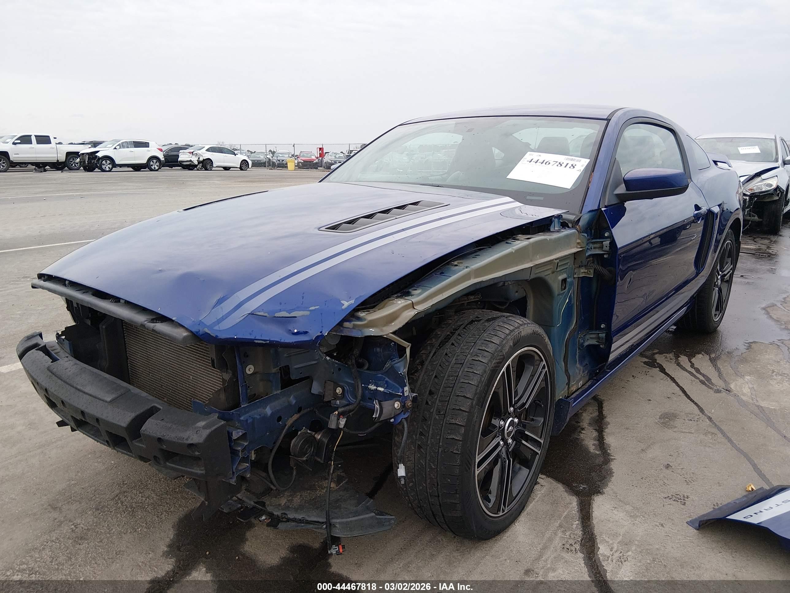 2014 Ford Mustang Gt Premium Blue vin: 1ZVBP8CF2E5209301