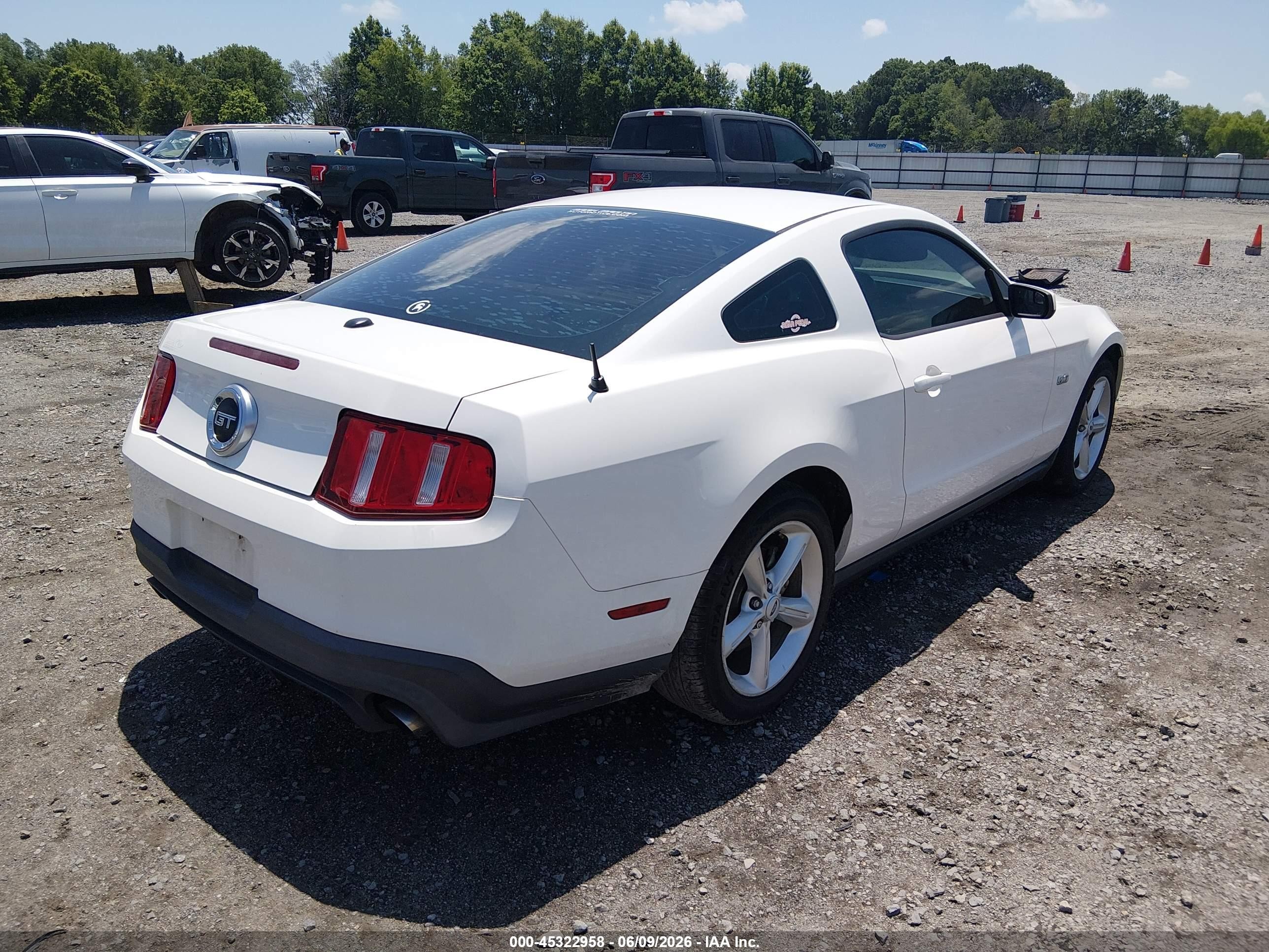 2012 Ford Mustang Gt Premium White vin: 1ZVBP8CF3C5213760