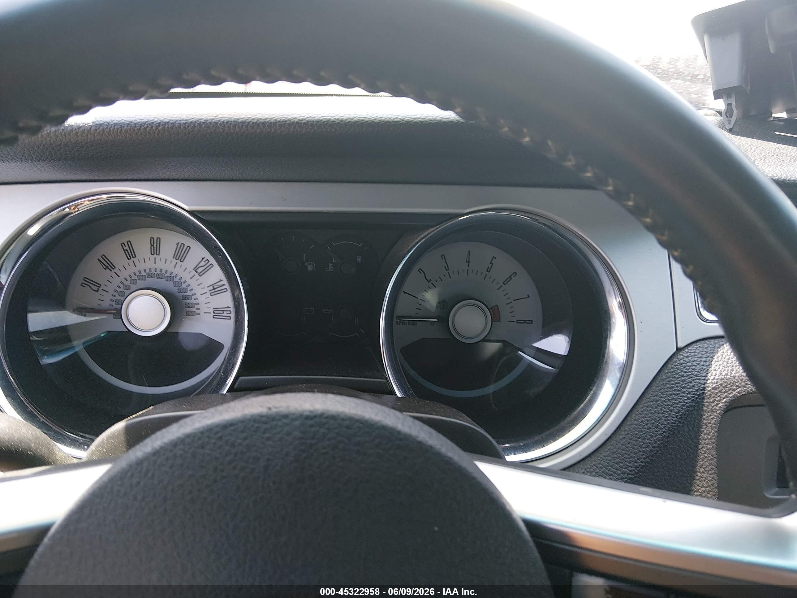 2012 Ford Mustang Gt Premium White vin: 1ZVBP8CF3C5213760