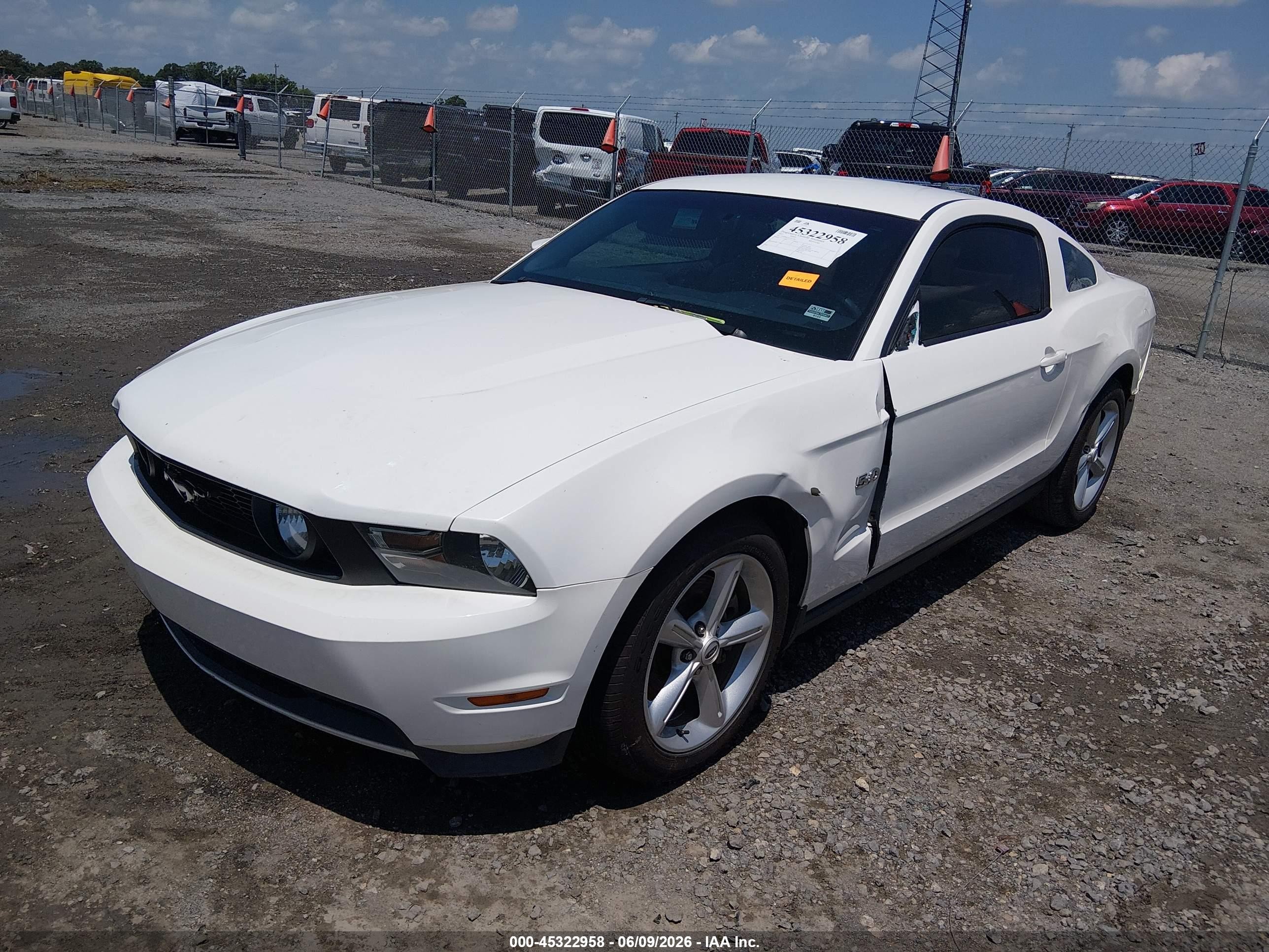 2012 Ford Mustang Gt Premium White vin: 1ZVBP8CF3C5213760