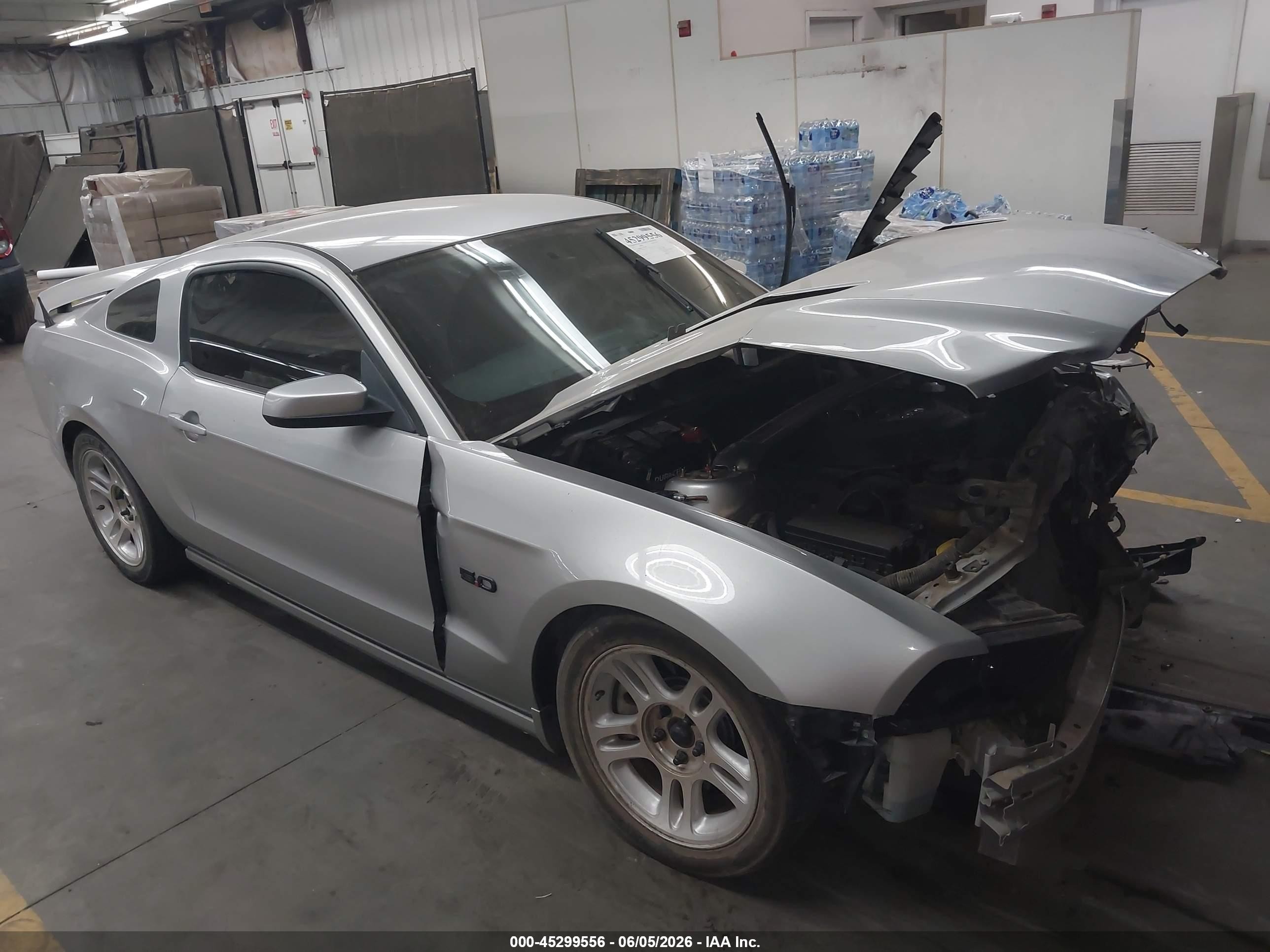 2013 Ford Mustang Gt Premium White vin: 1ZVBP8CF3D5267688