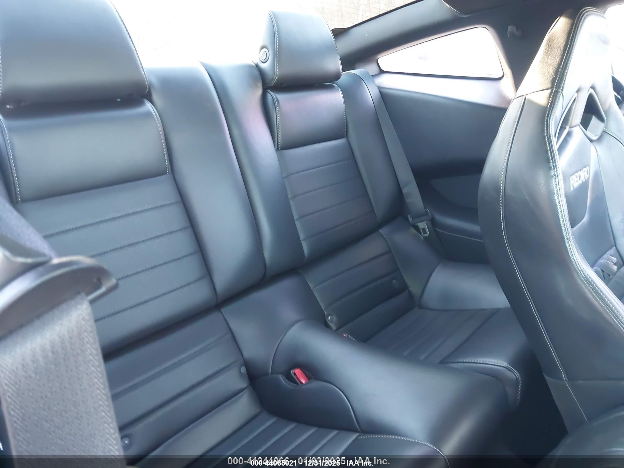 2013 Ford Mustang Gt Premium Red vin: 1ZVBP8CF3D5277377