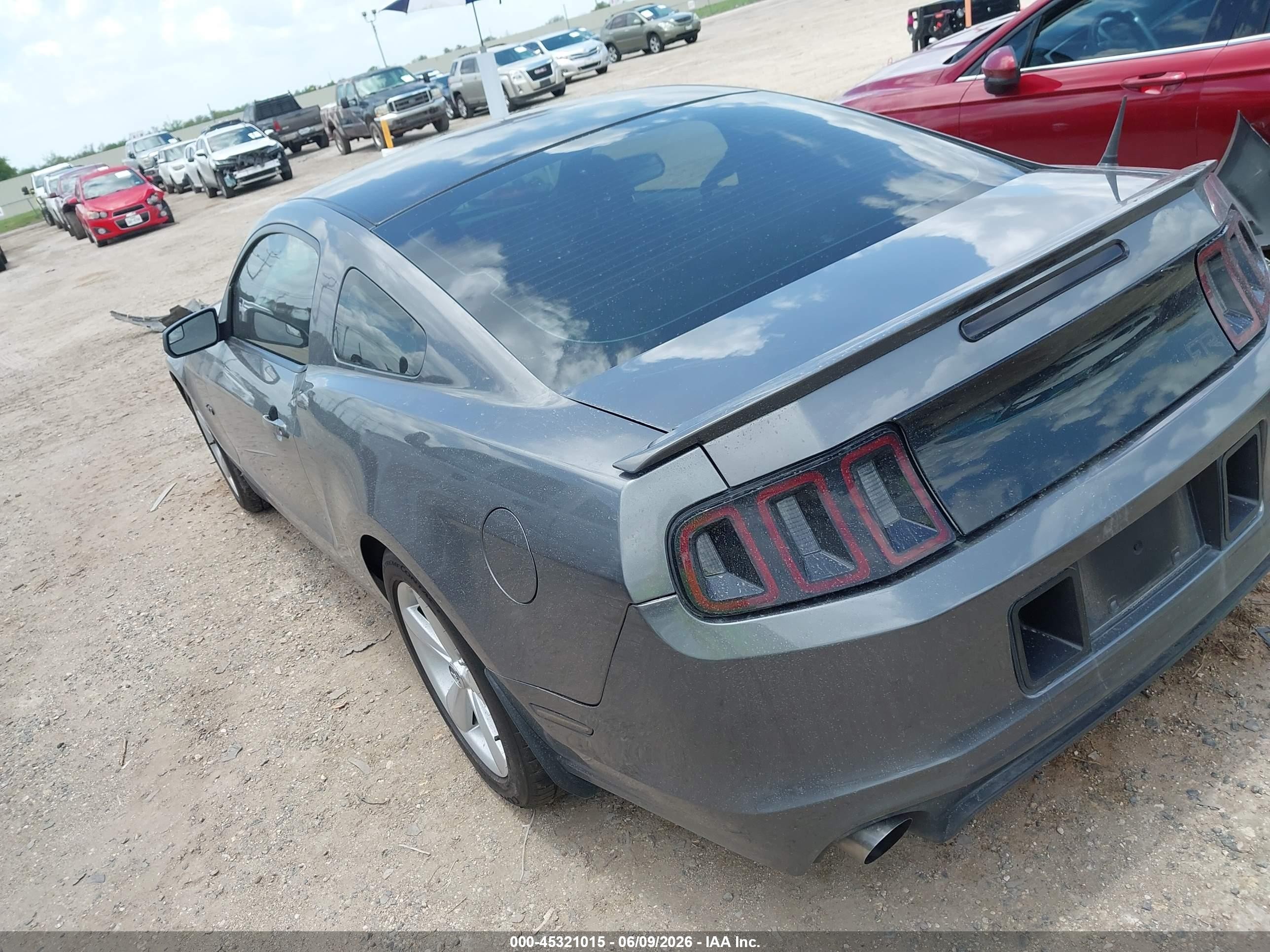 2013 Ford Mustang Gt Черный vin: 1ZVBP8CF3D5278920