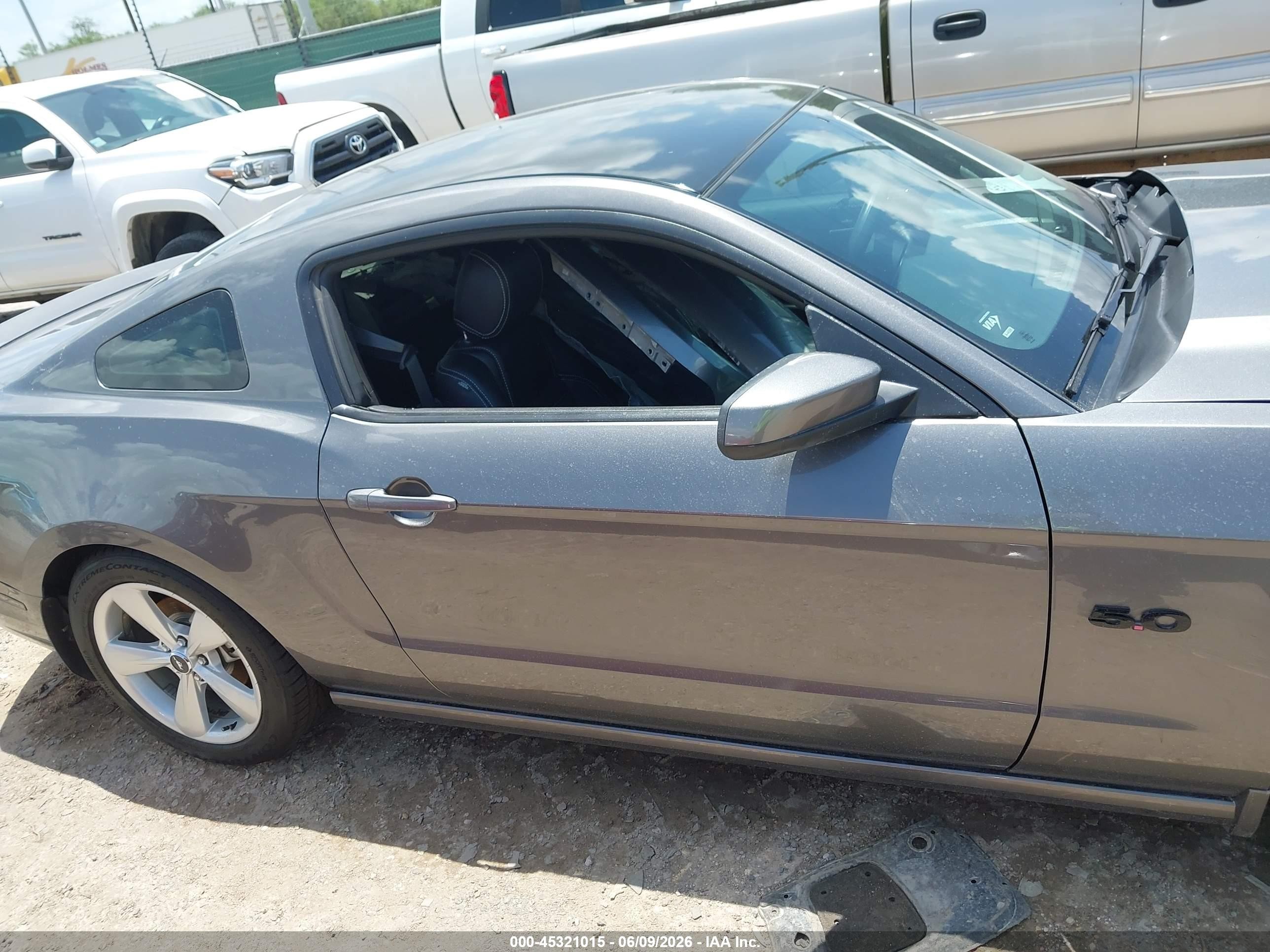 2013 Ford Mustang Gt Черный vin: 1ZVBP8CF3D5278920