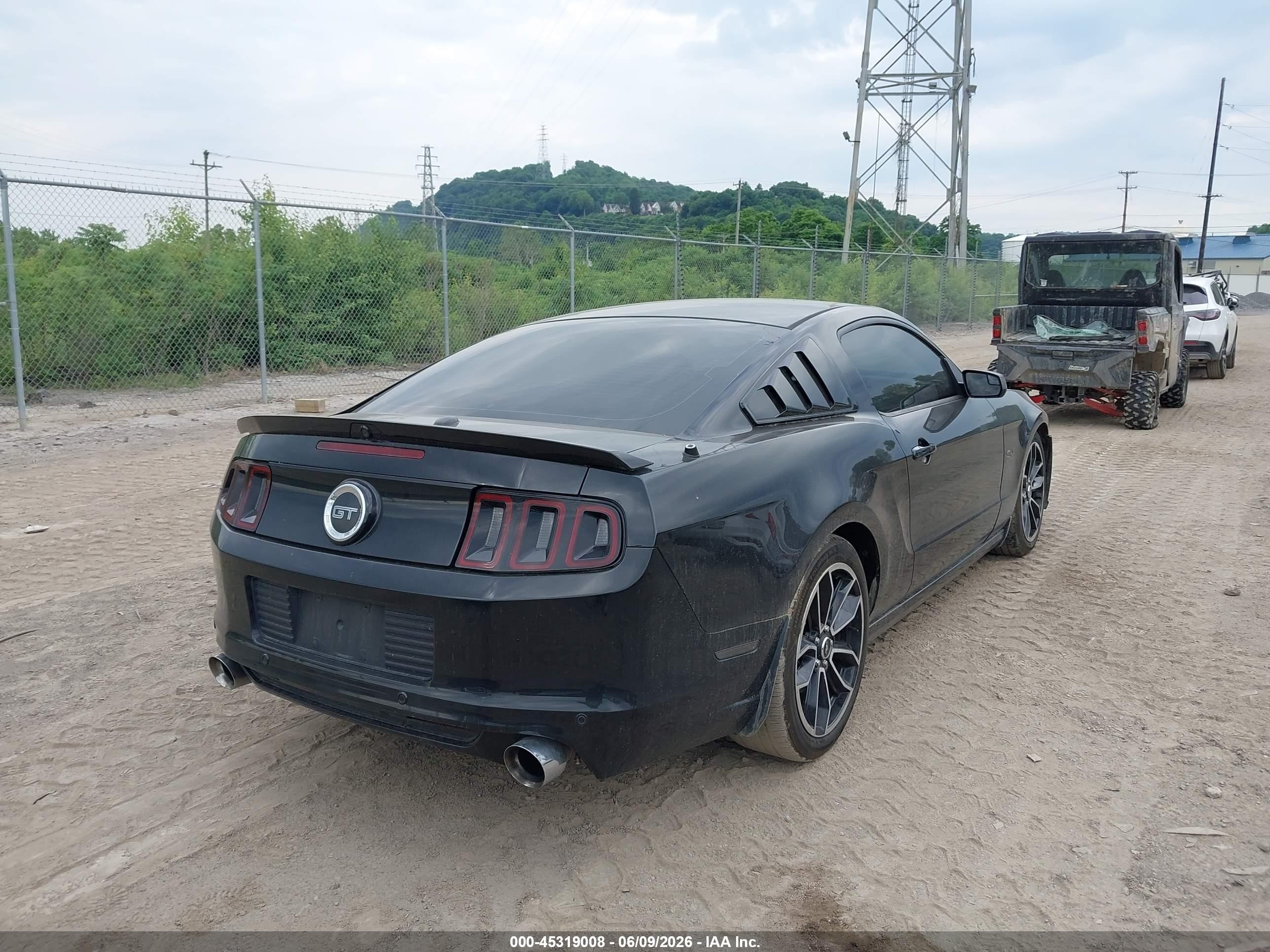 2013 Ford Mustang Gt Premium Black vin: 1ZVBP8CF4D5271359