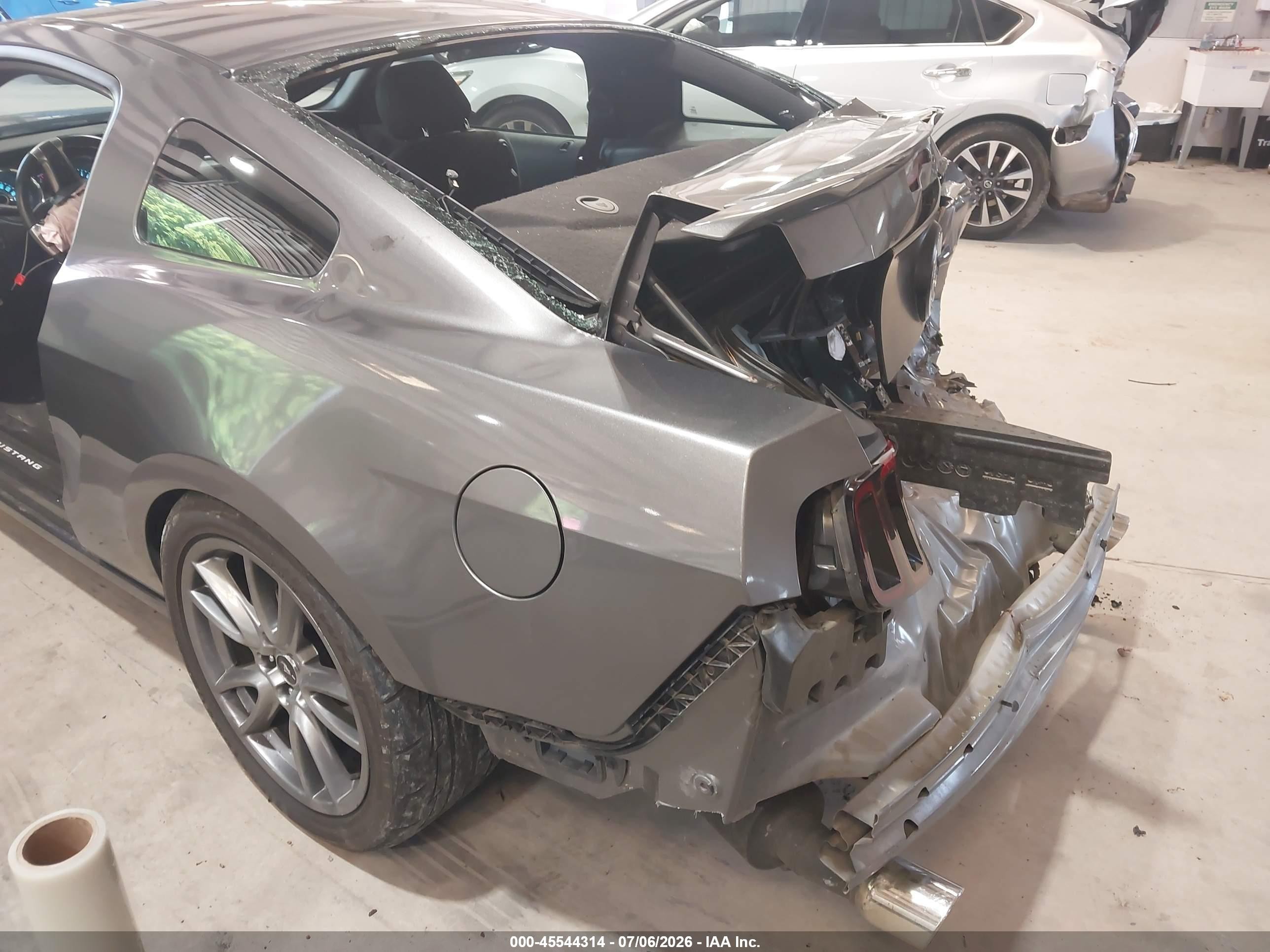 2014 Ford Mustang Gt Gray vin: 1ZVBP8CF4E5284131
