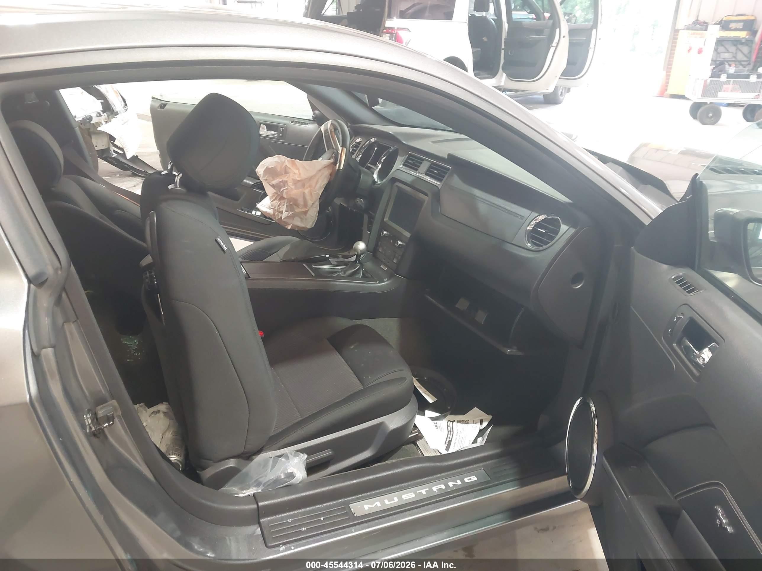 2014 Ford Mustang Gt Gray vin: 1ZVBP8CF4E5284131