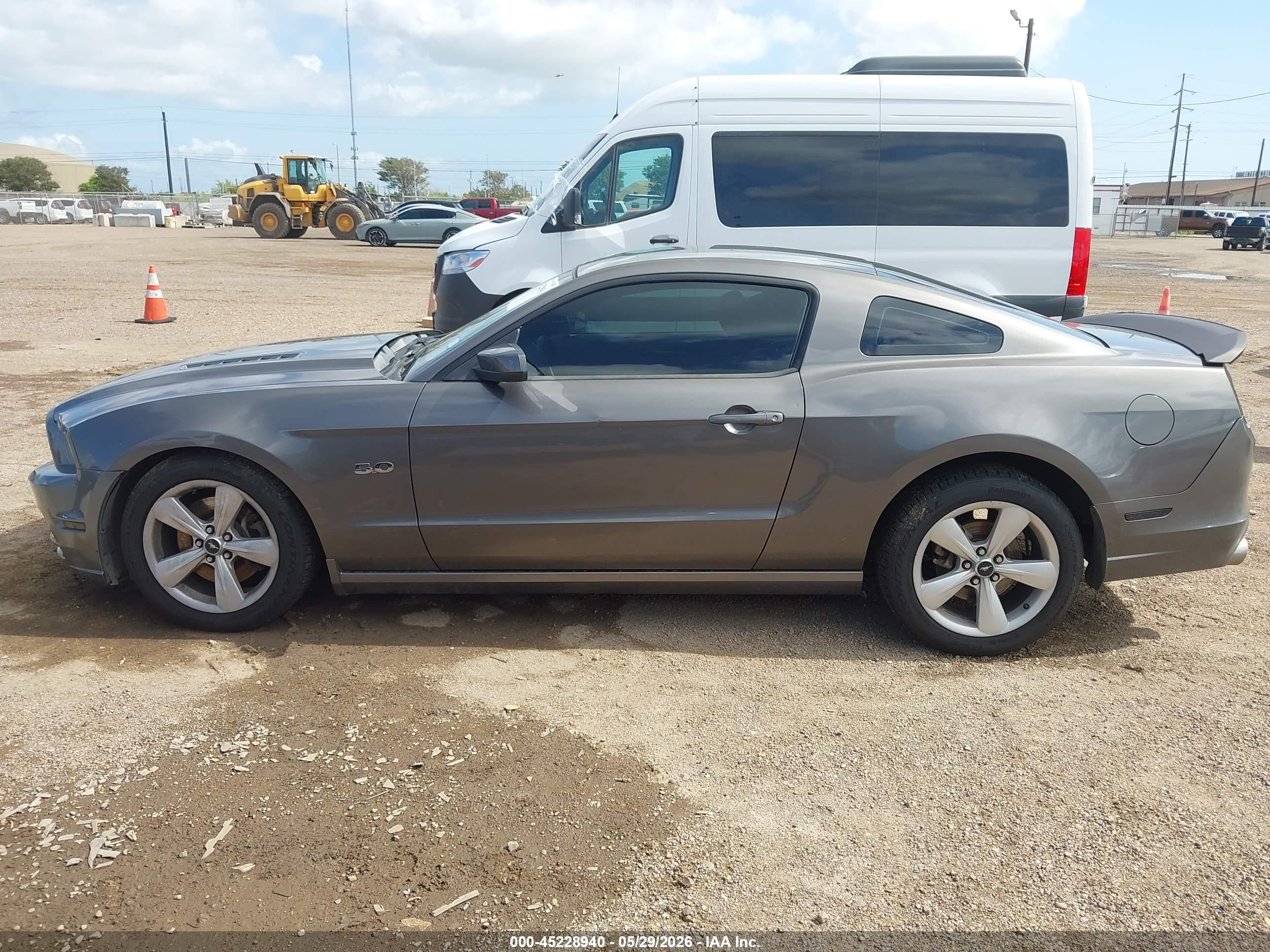 2014 Ford Mustang Gt Gray vin: 1ZVBP8CF4E5309805
