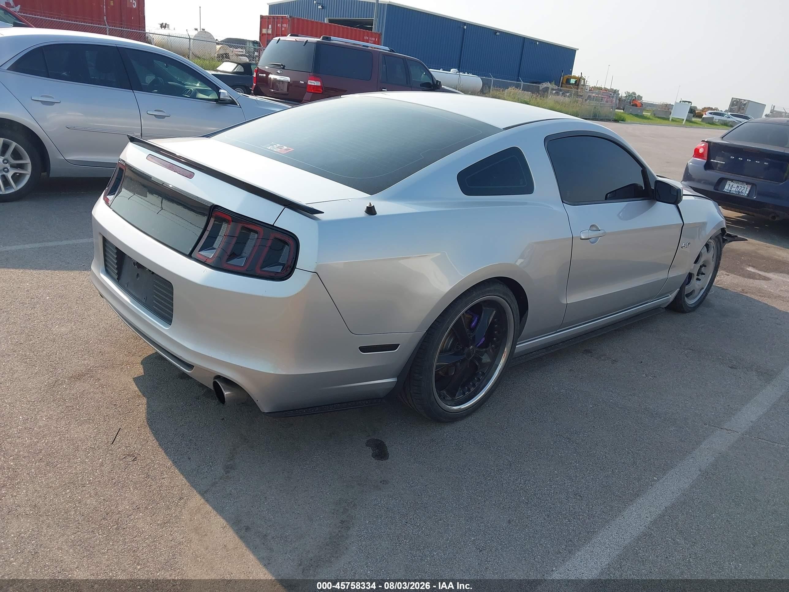 2014 Ford Mustang Gt Серебряный vin: 1ZVBP8CF6E5268657