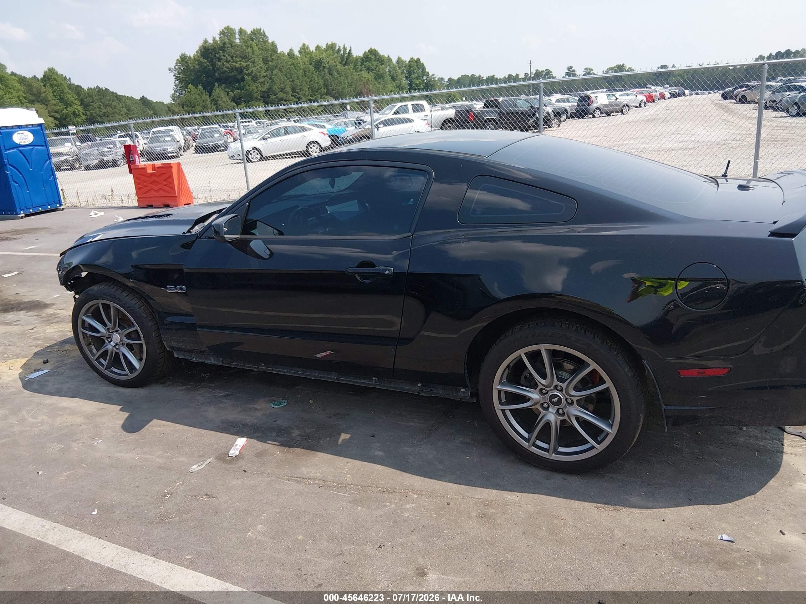 2014 Ford Mustang Gt Premium Black vin: 1ZVBP8CF6E5303813