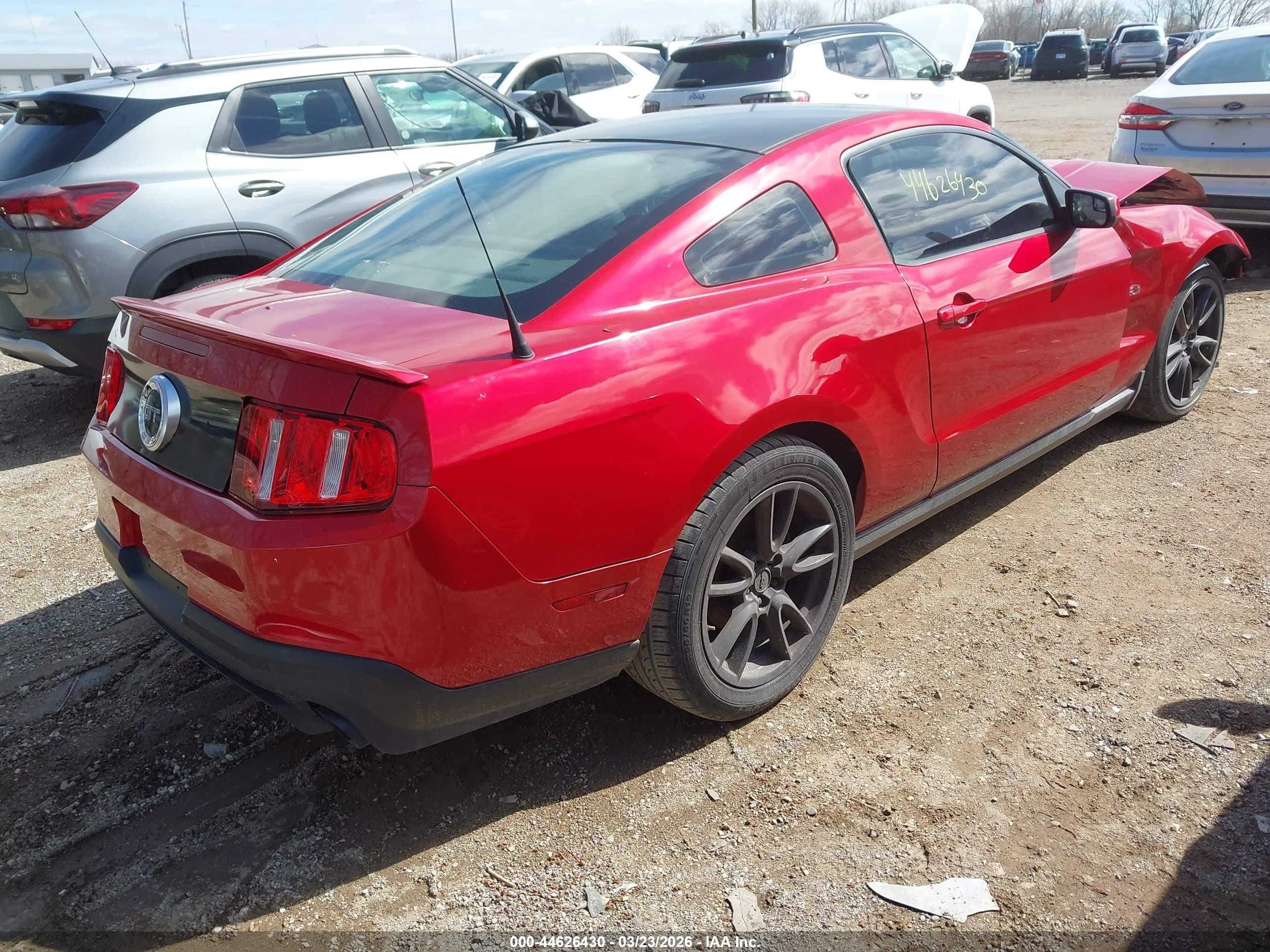 2012 Ford Mustang Gt Красный vin: 1ZVBP8CF7C5288252