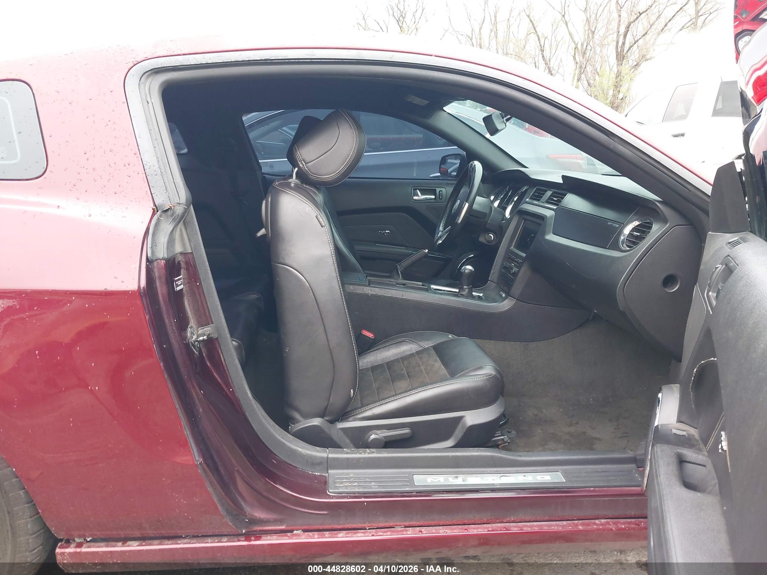 2014 Ford Mustang Gt Premium Red vin: 1ZVBP8CF7E5306395