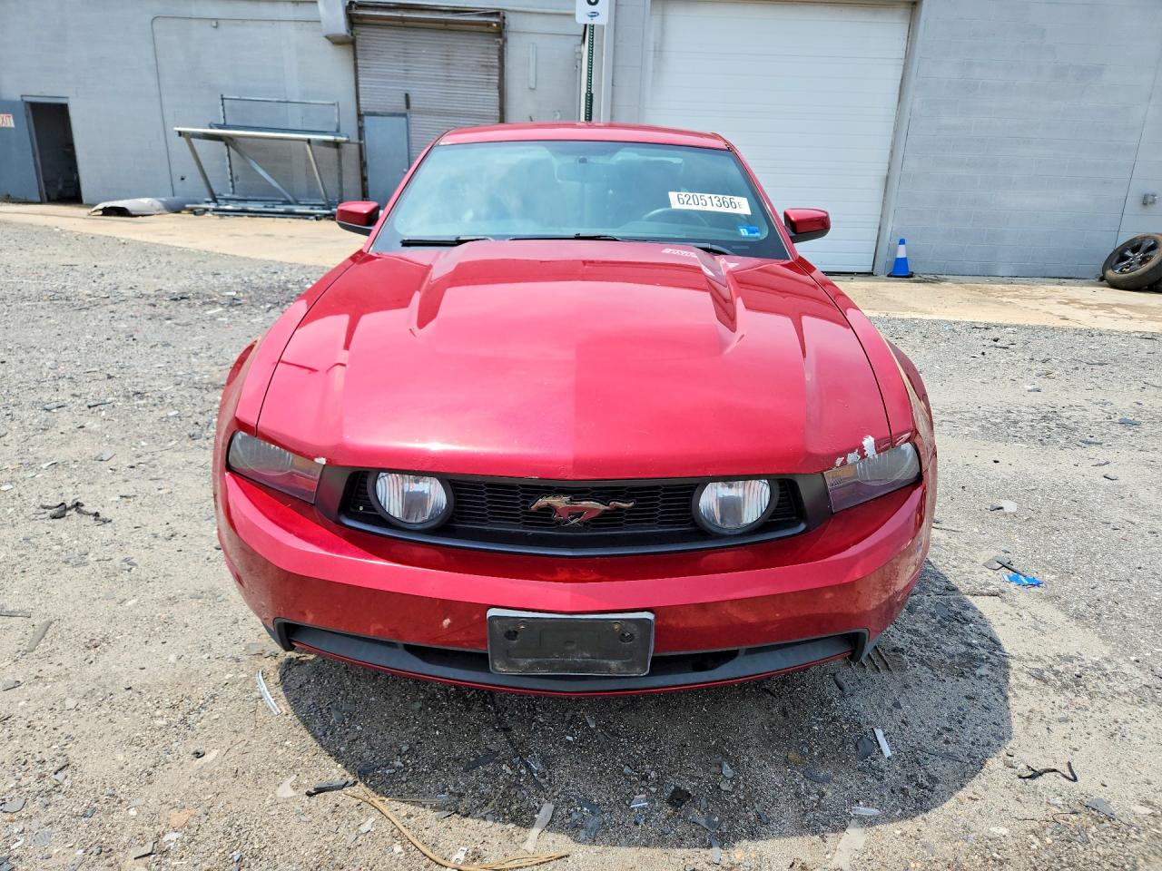 2011 Ford Mustang Gt Красный vin: 1ZVBP8CF8B5124586
