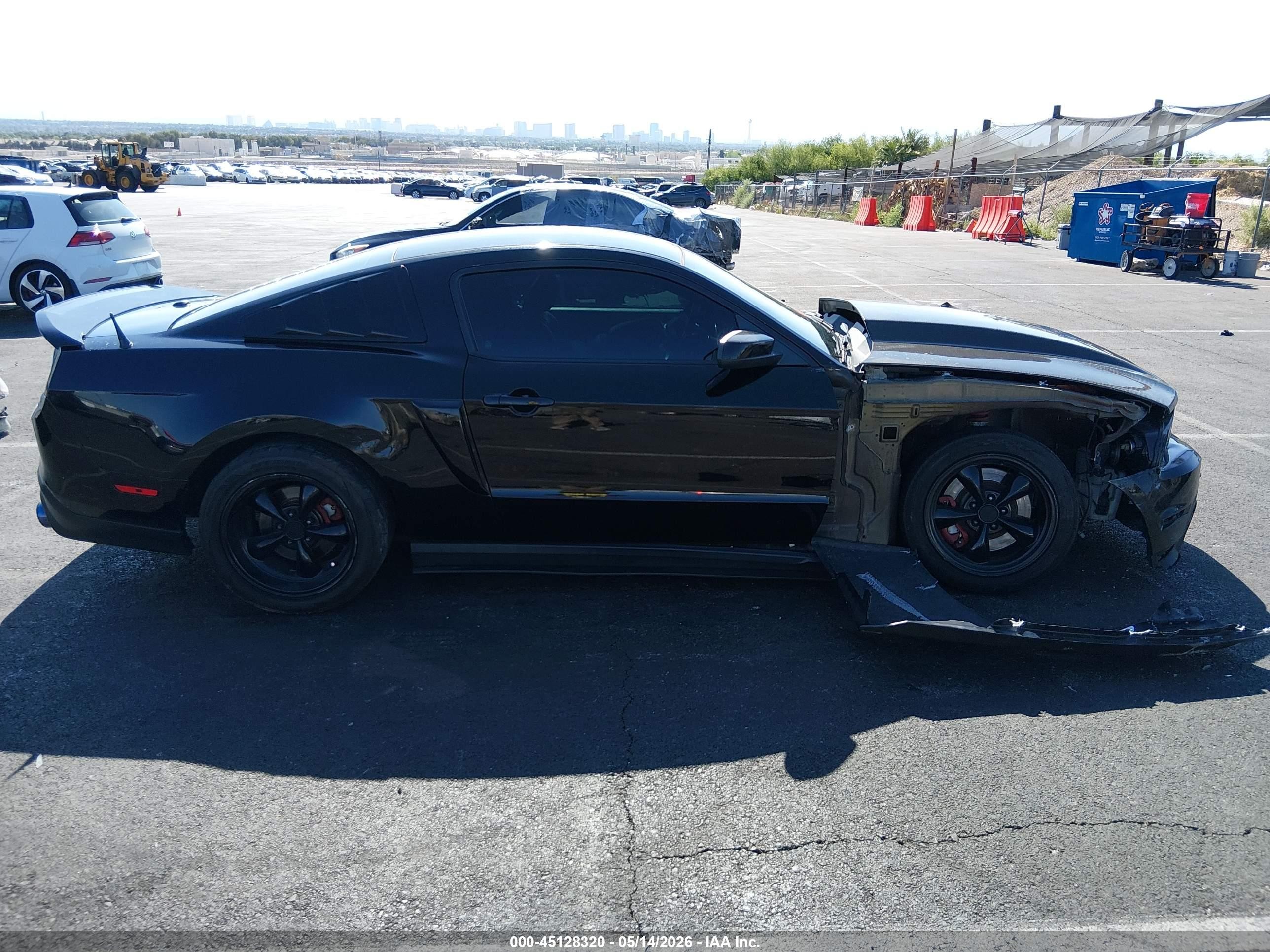 2011 Ford Mustang Gt Premium Black vin: 1ZVBP8CF8B5138200