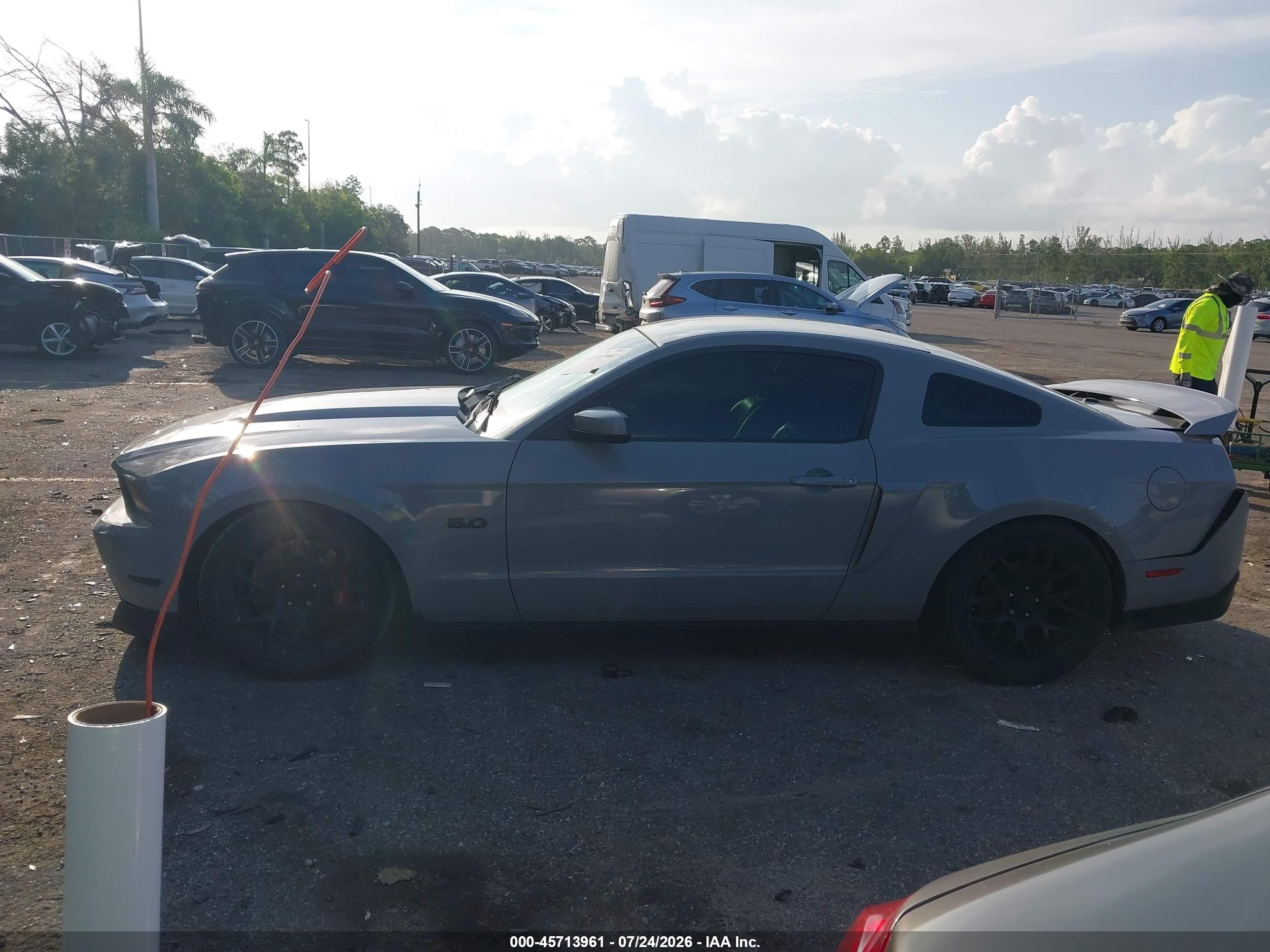 2011 Ford Mustang Gt Premium Gray vin: 1ZVBP8CF8B5146412