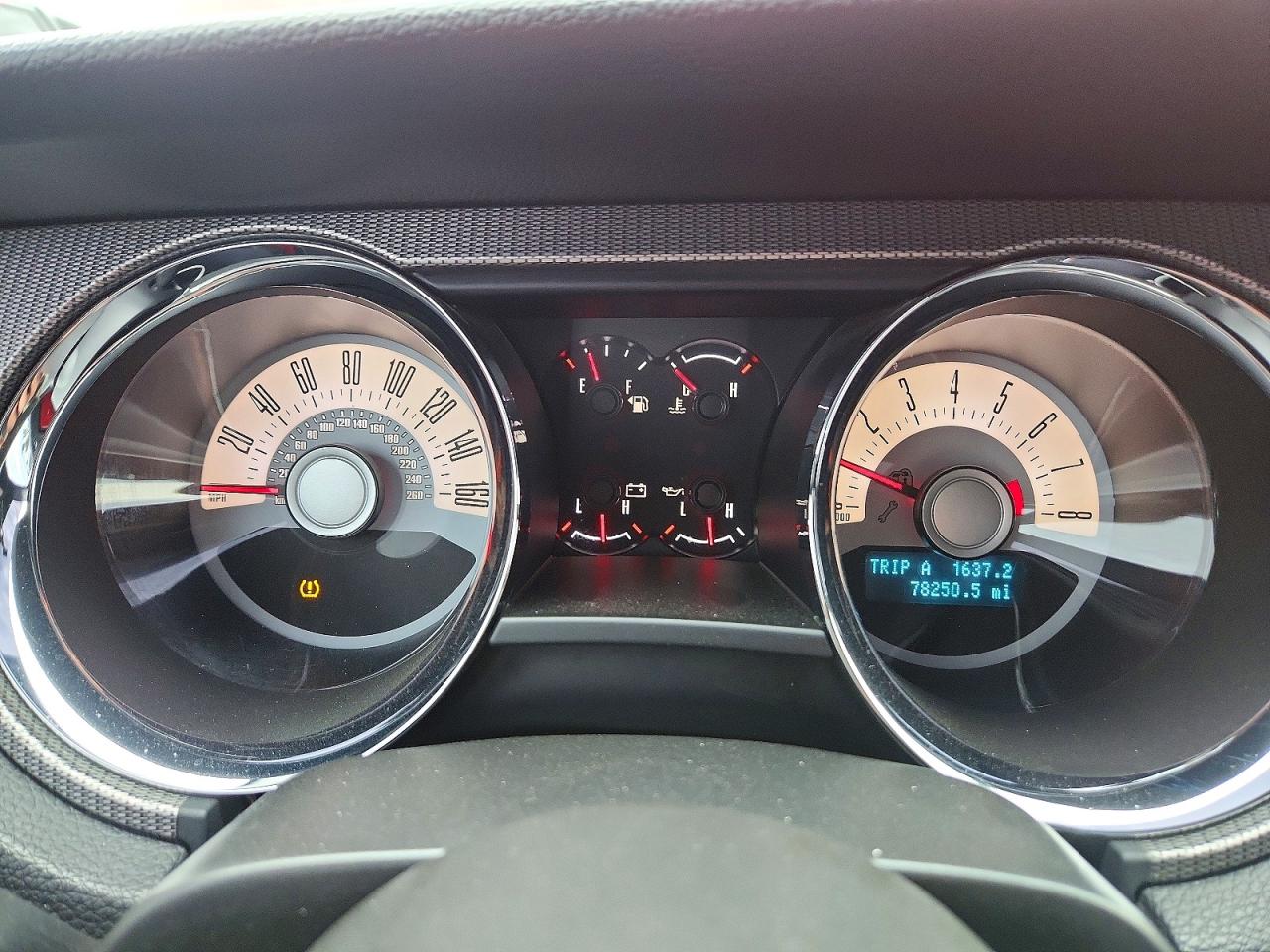 2012 Ford Mustang Gt Red vin: 1ZVBP8CF8C5218033