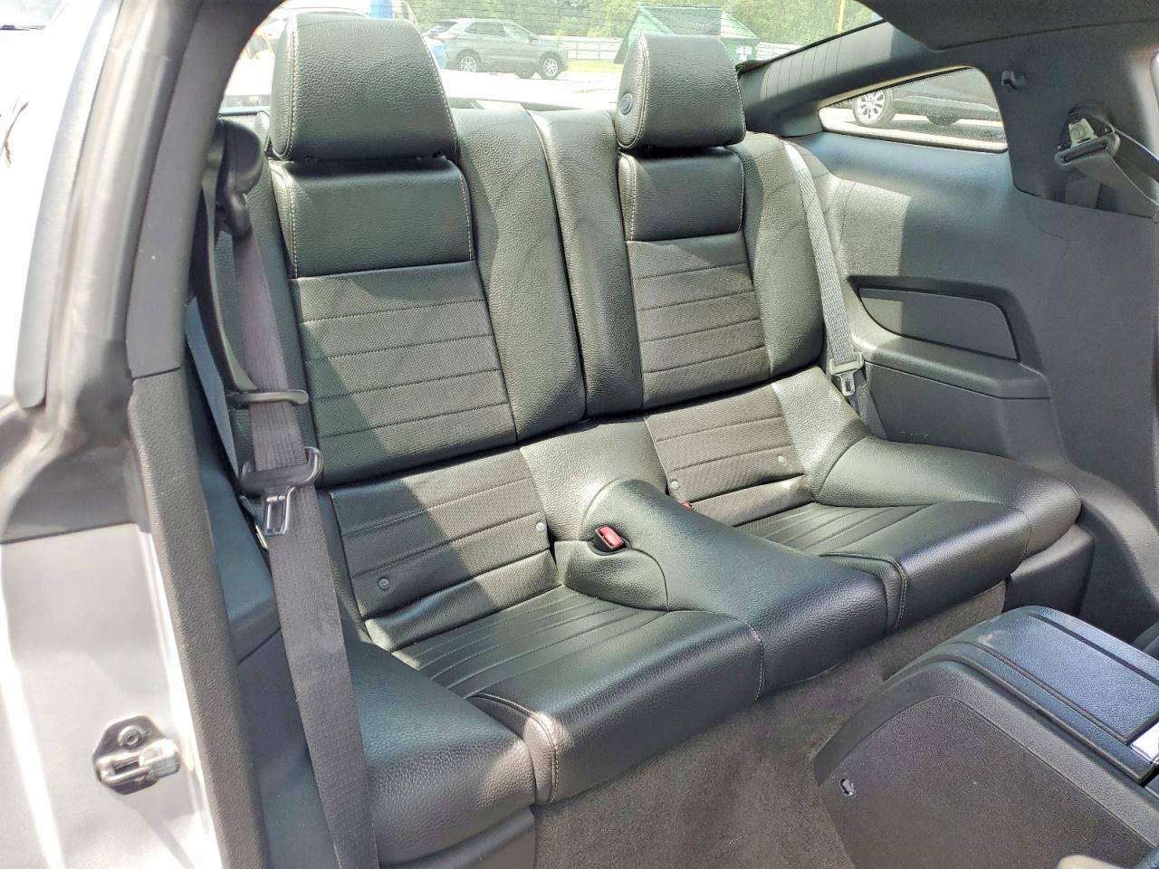2012 Ford Mustang Gt Silver vin: 1ZVBP8CF8C5274554
