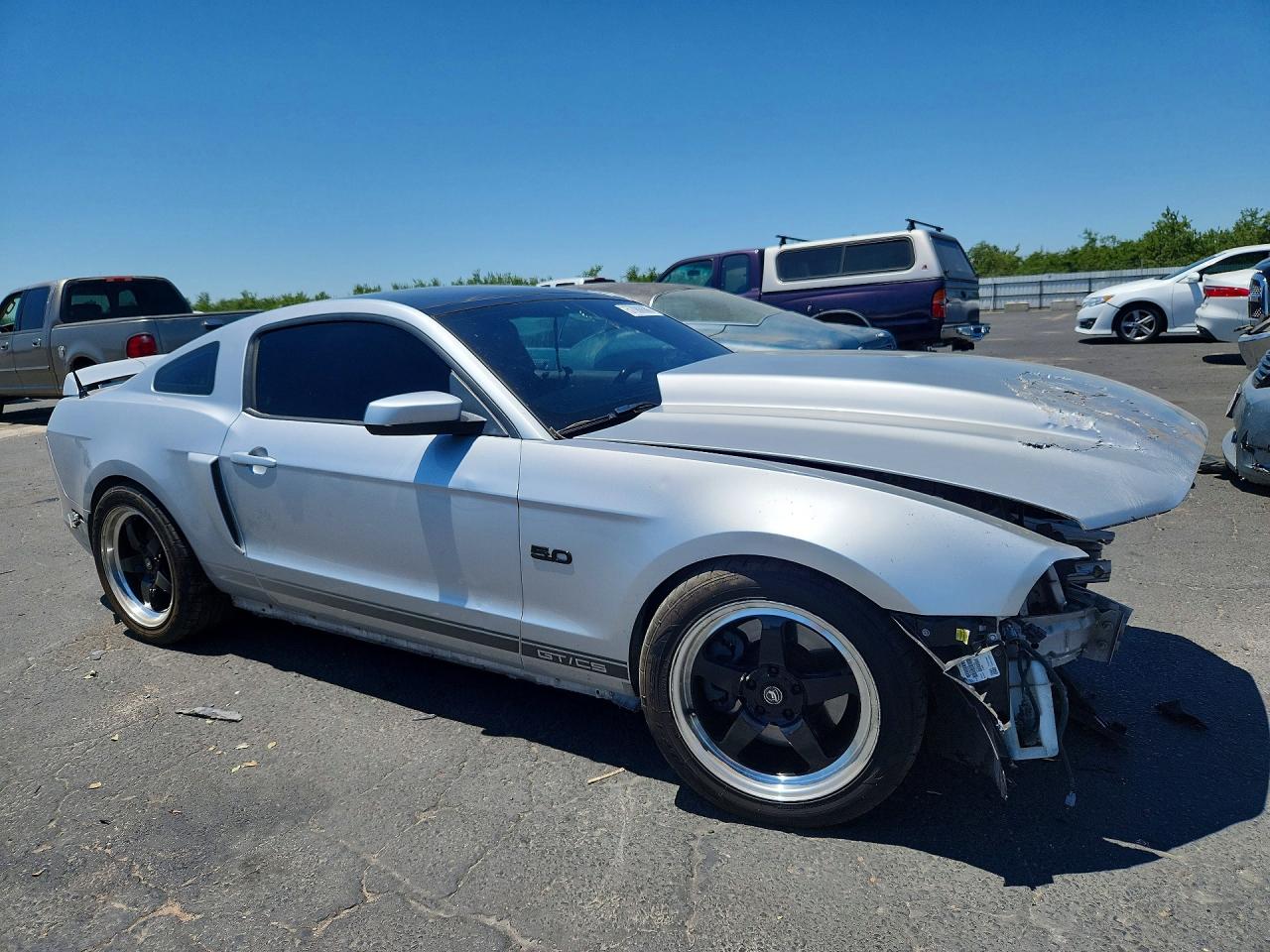 2014 Ford Mustang Gt Серебряный vin: 1ZVBP8CF8E5210436