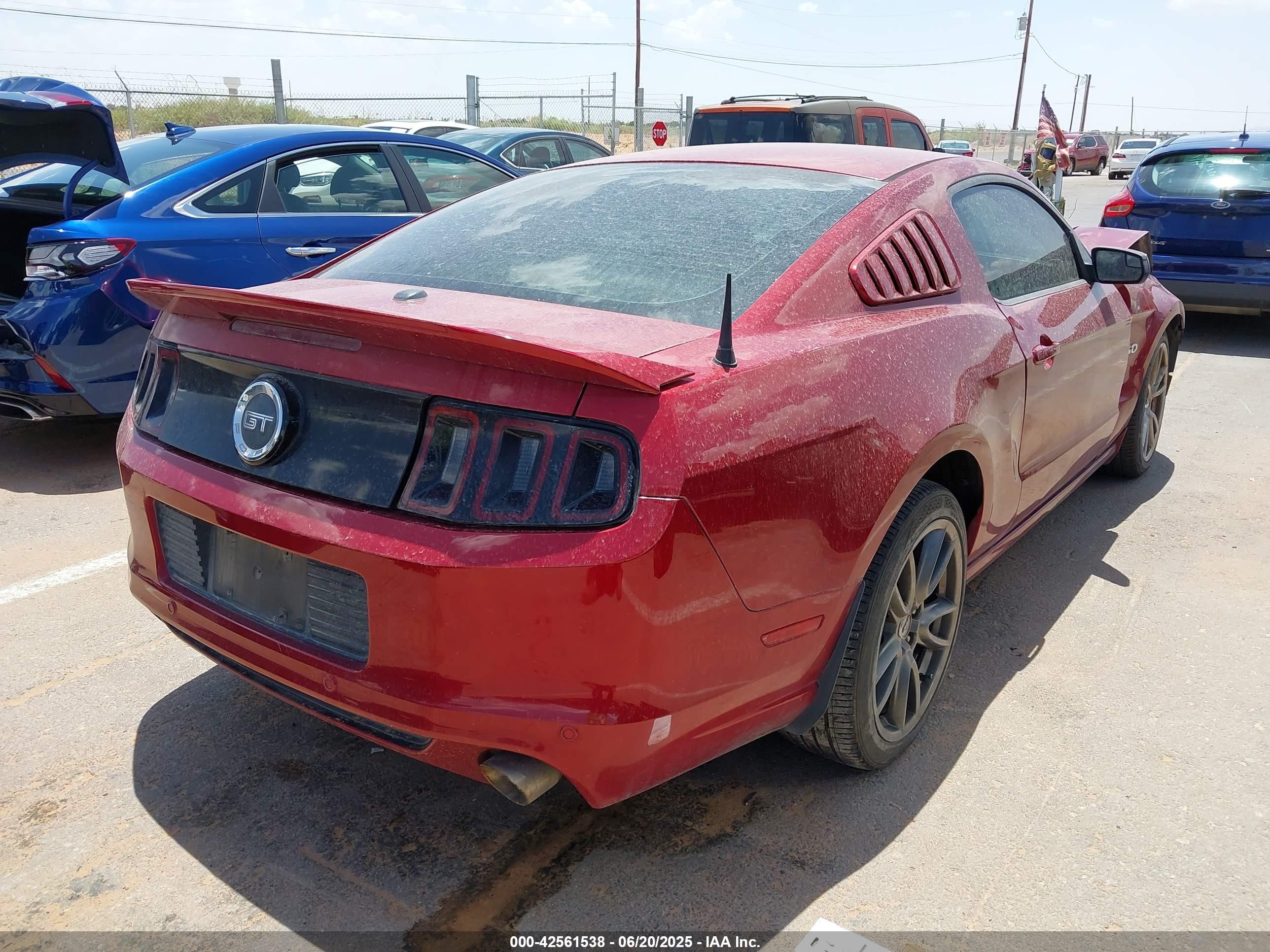 2014 Ford Mustang Gt Premium Red vin: 1ZVBP8CF8E5247888