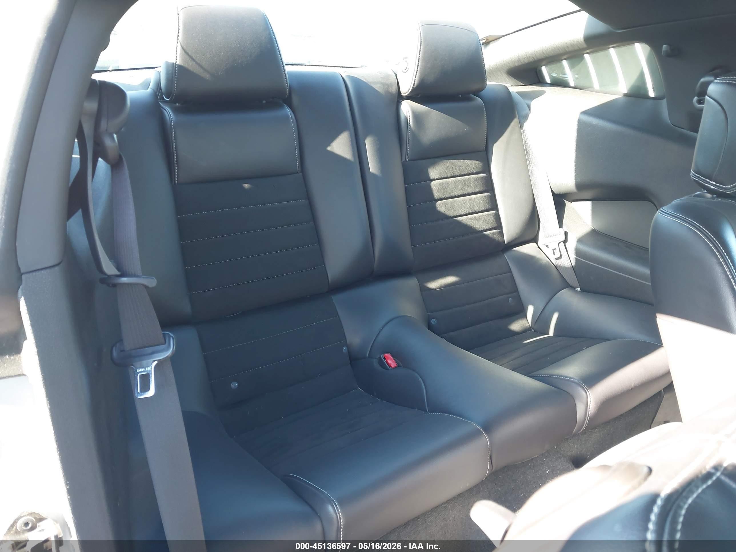 2014 Ford Mustang Gt Premium Silver vin: 1ZVBP8CF8E5265341
