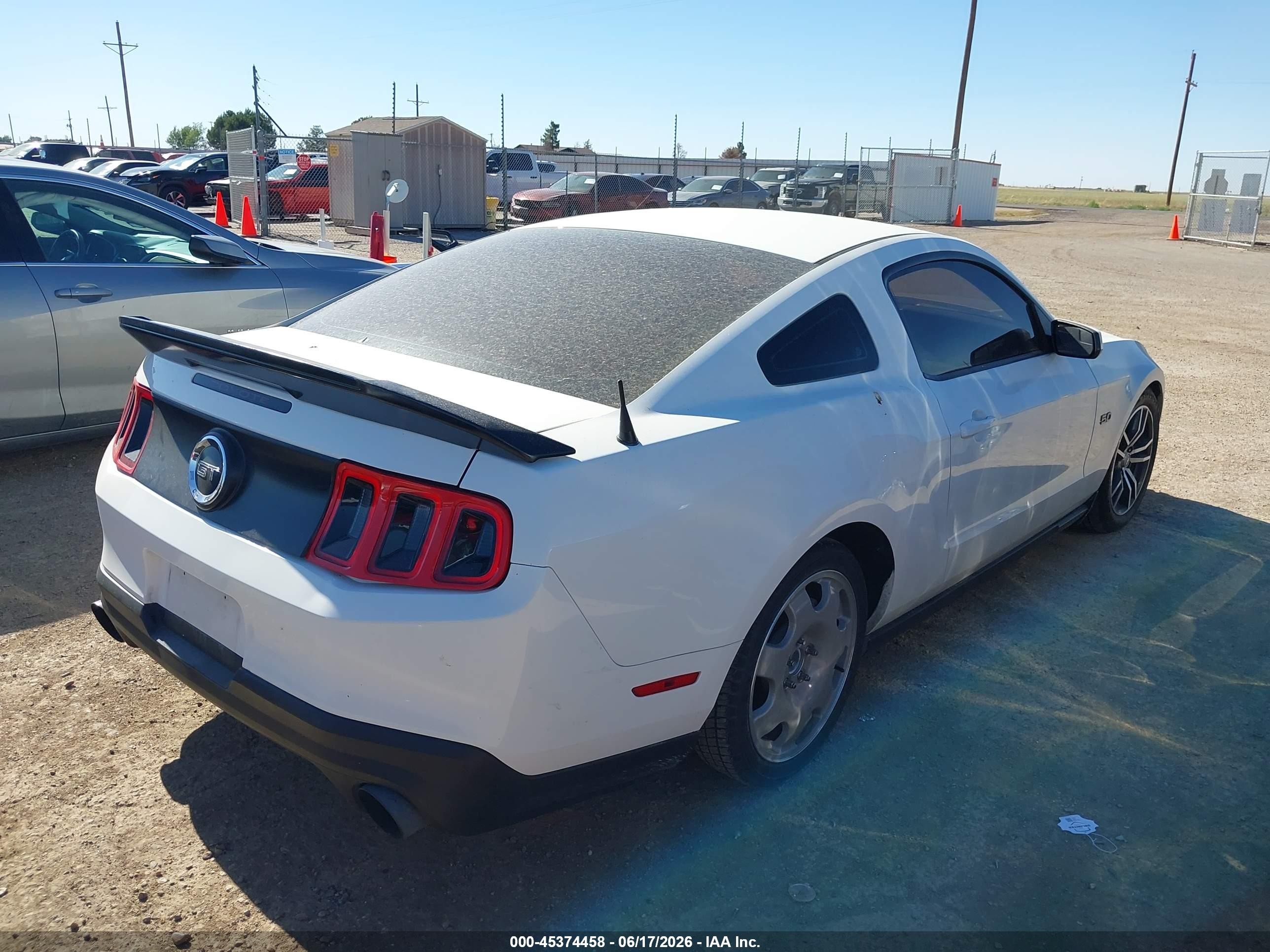2011 Ford Mustang Gt White vin: 1ZVBP8CF9B5117663