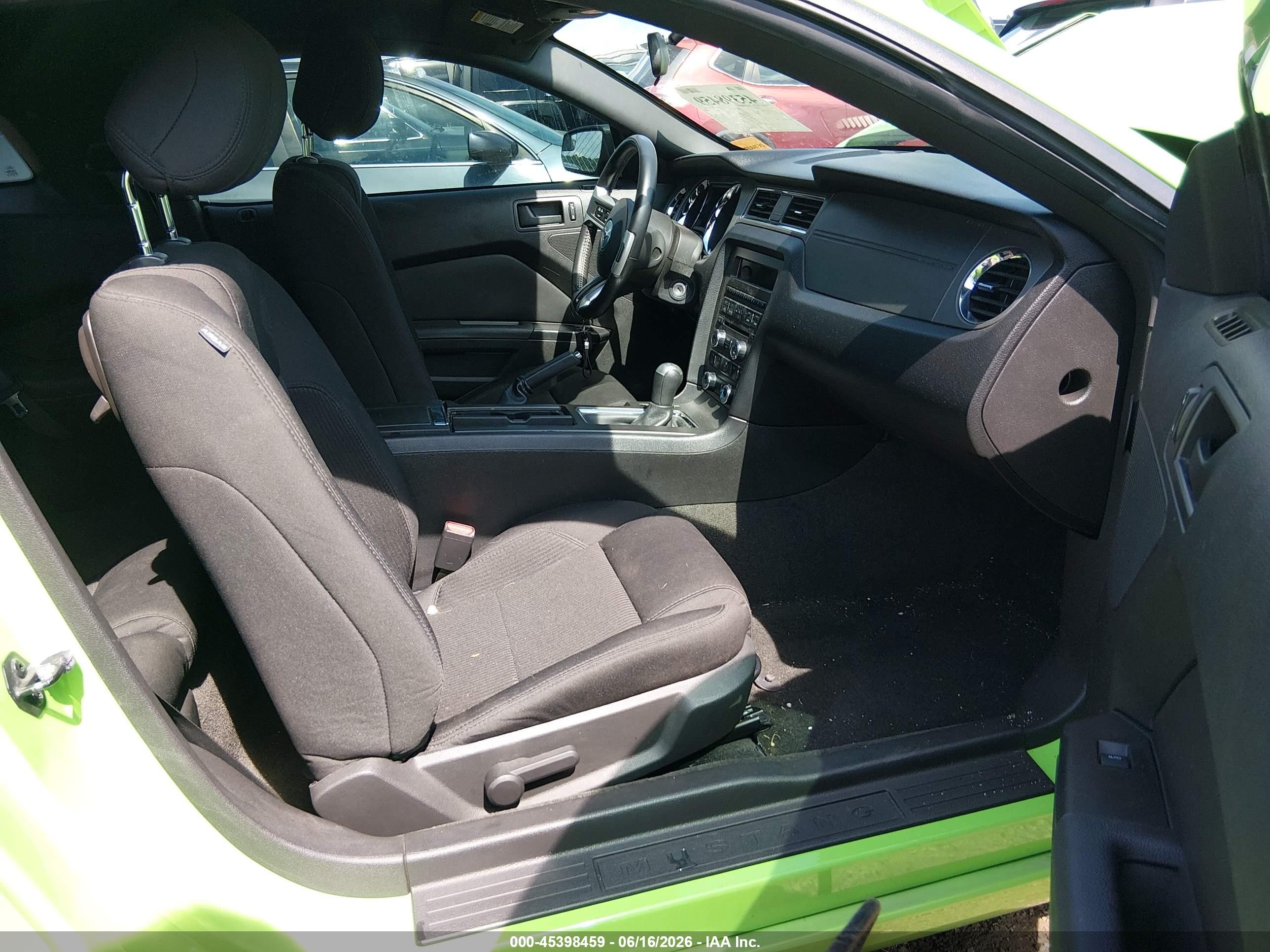 2013 Ford Mustang Gt Green vin: 1ZVBP8CF9D5211688