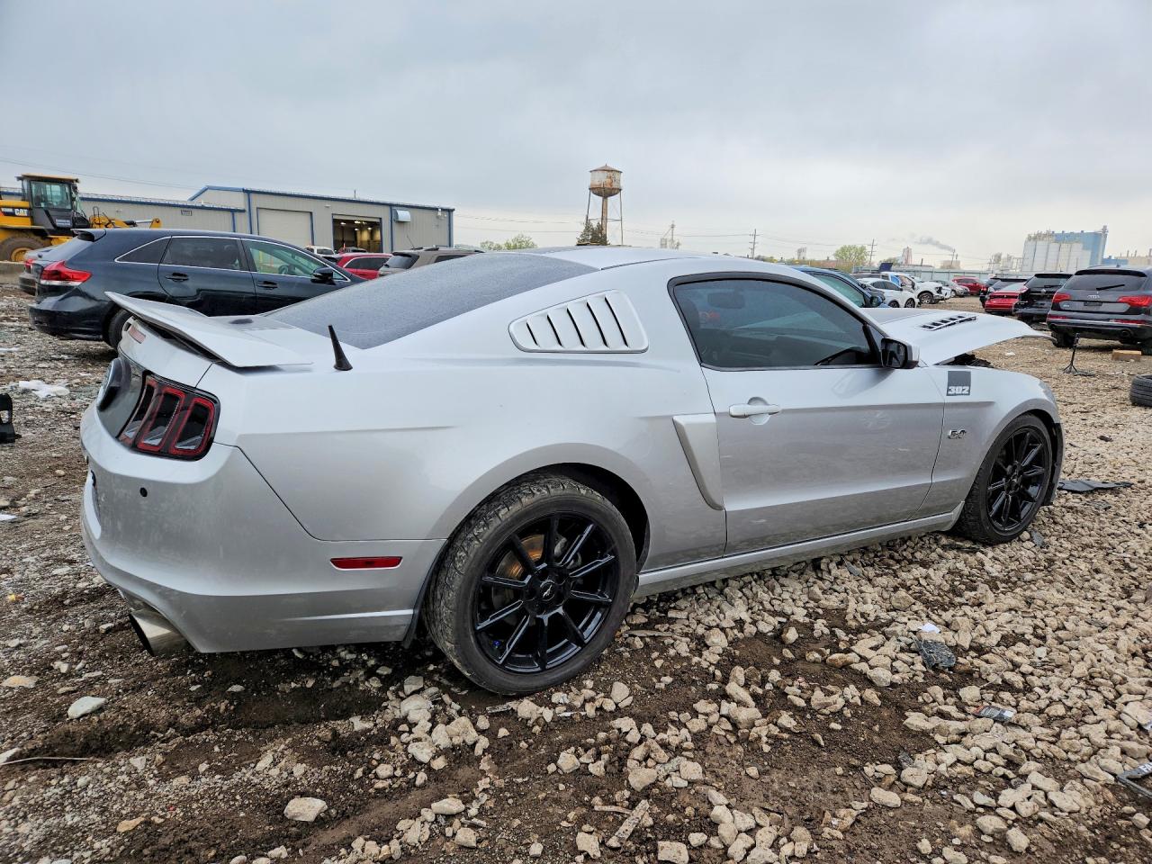 2013 Ford Mustang Gt Серебряный vin: 1ZVBP8CF9D5269218
