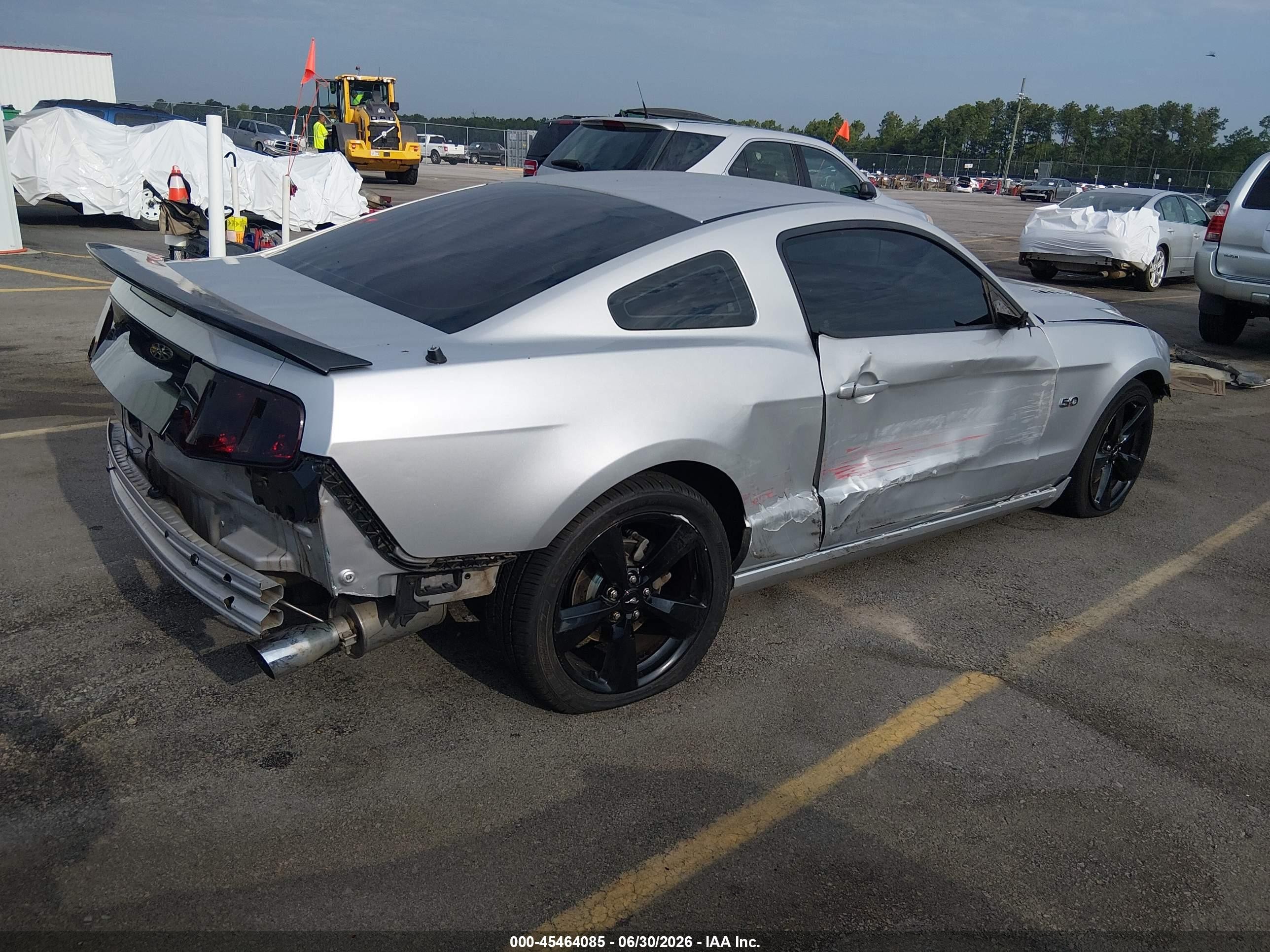 2014 Ford Mustang Gt Серебряный vin: 1ZVBP8CF9E5209604