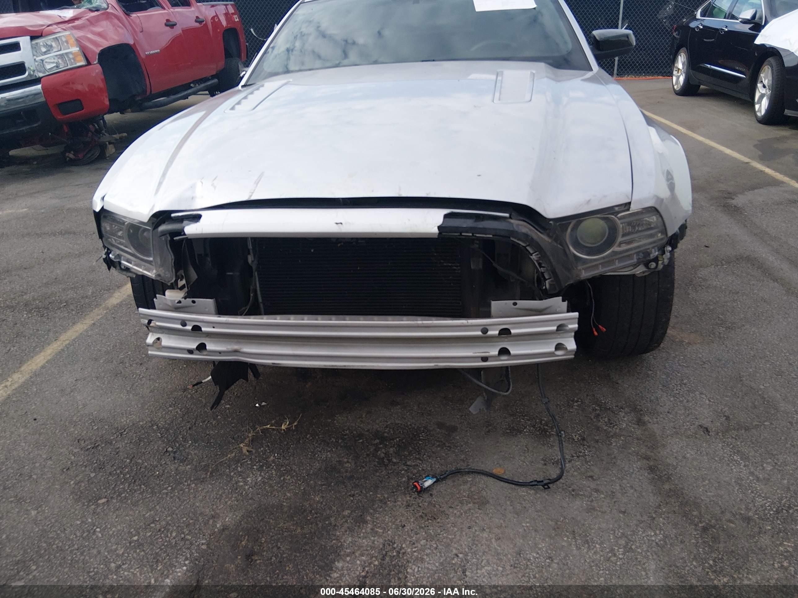 2014 Ford Mustang Gt Серебряный vin: 1ZVBP8CF9E5209604