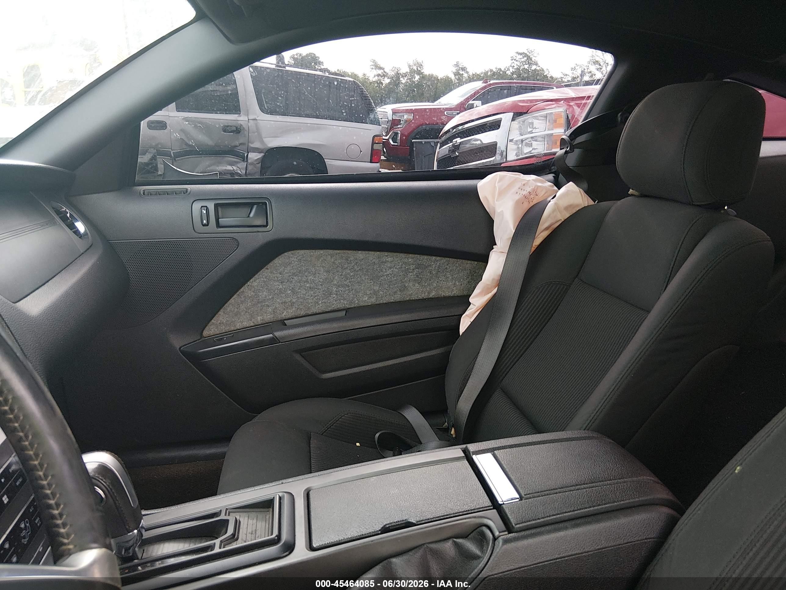2014 Ford Mustang Gt Серебряный vin: 1ZVBP8CF9E5209604