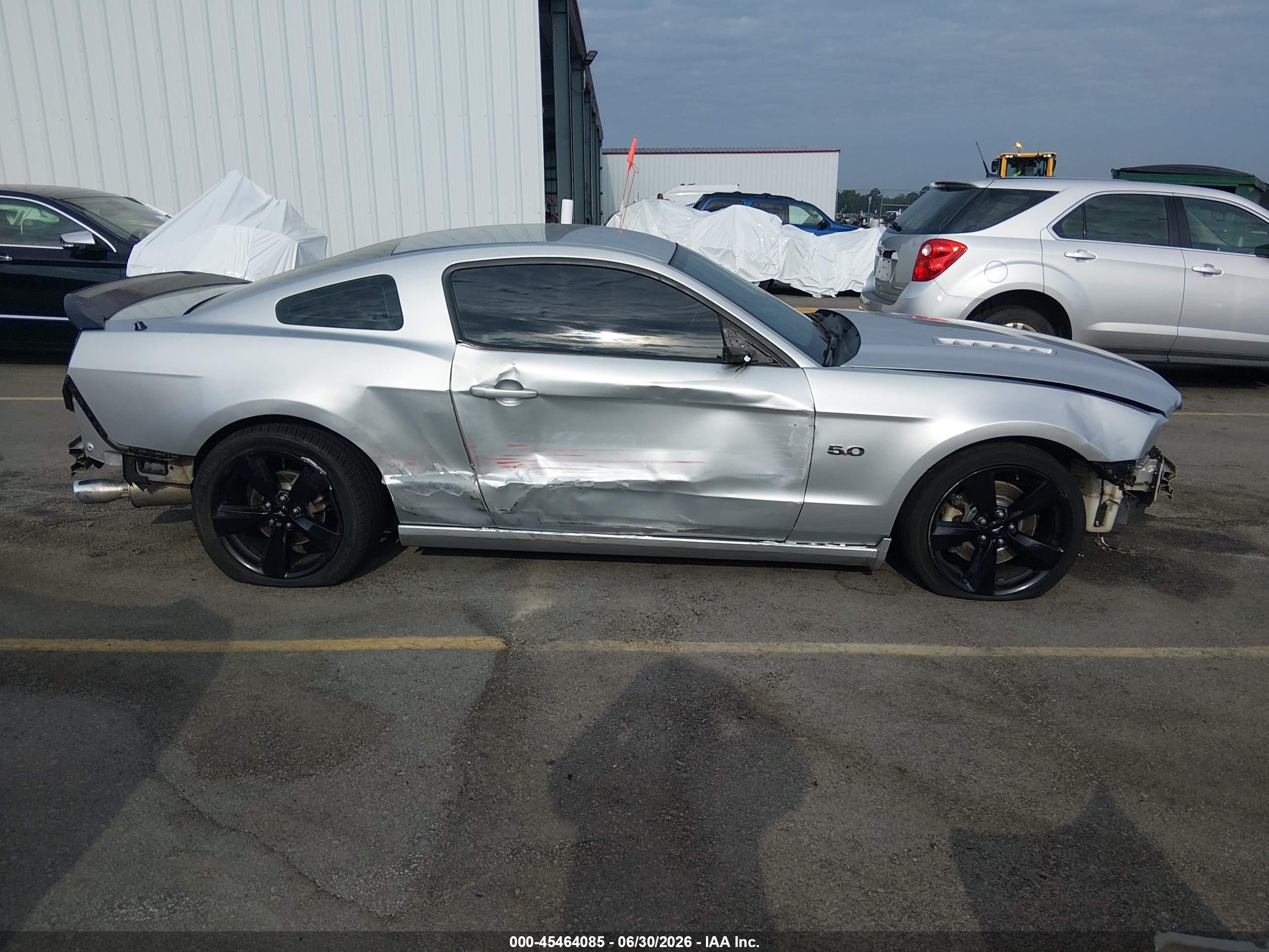 2014 Ford Mustang Gt Серебряный vin: 1ZVBP8CF9E5209604