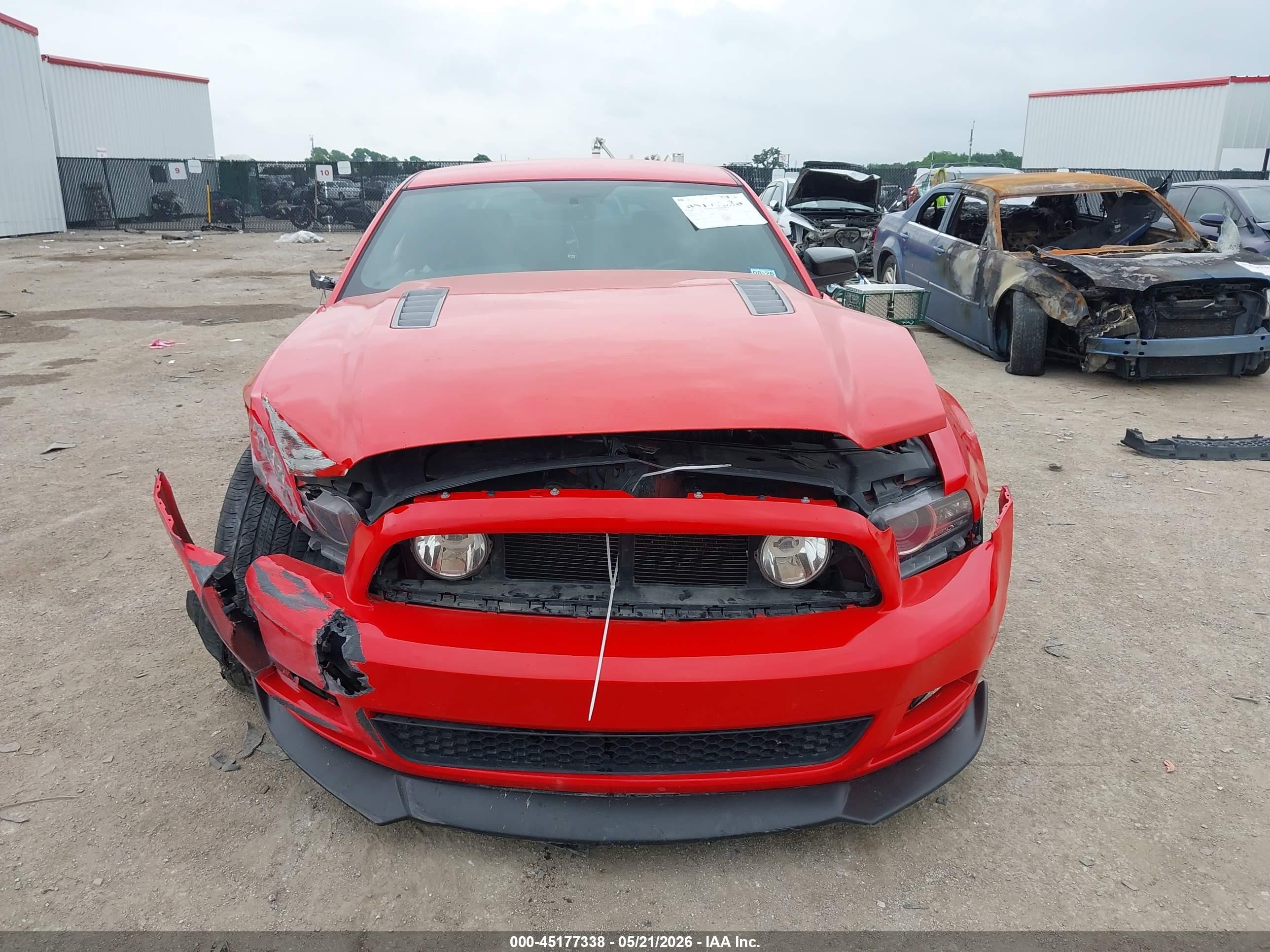 2014 Ford Mustang Gt Premium Красный vin: 1ZVBP8CF9E5273478