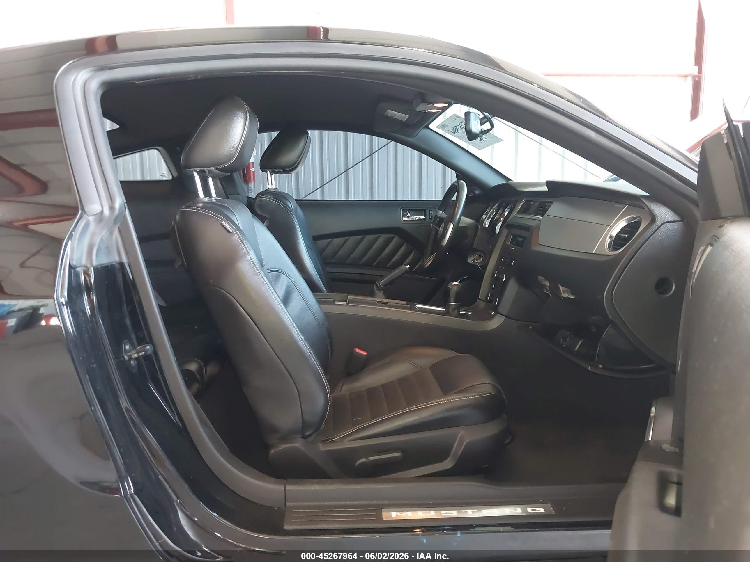 2010 Ford Mustang Gt/gt Premium Black vin: 1ZVBP8CH0A5159137