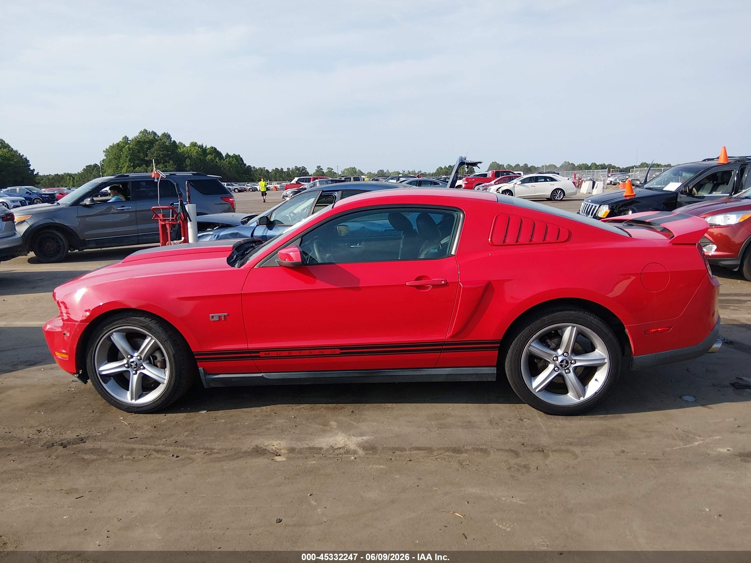 2010 Ford Mustang Gt/gt Premium Red vin: 1ZVBP8CH4A5145595