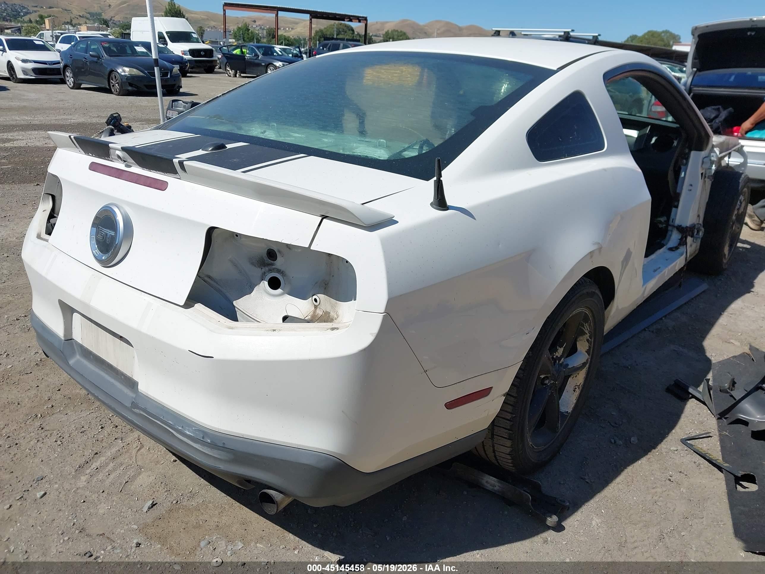 2010 Ford Mustang Gt Premium White vin: 1ZVBP8CH6A5140611