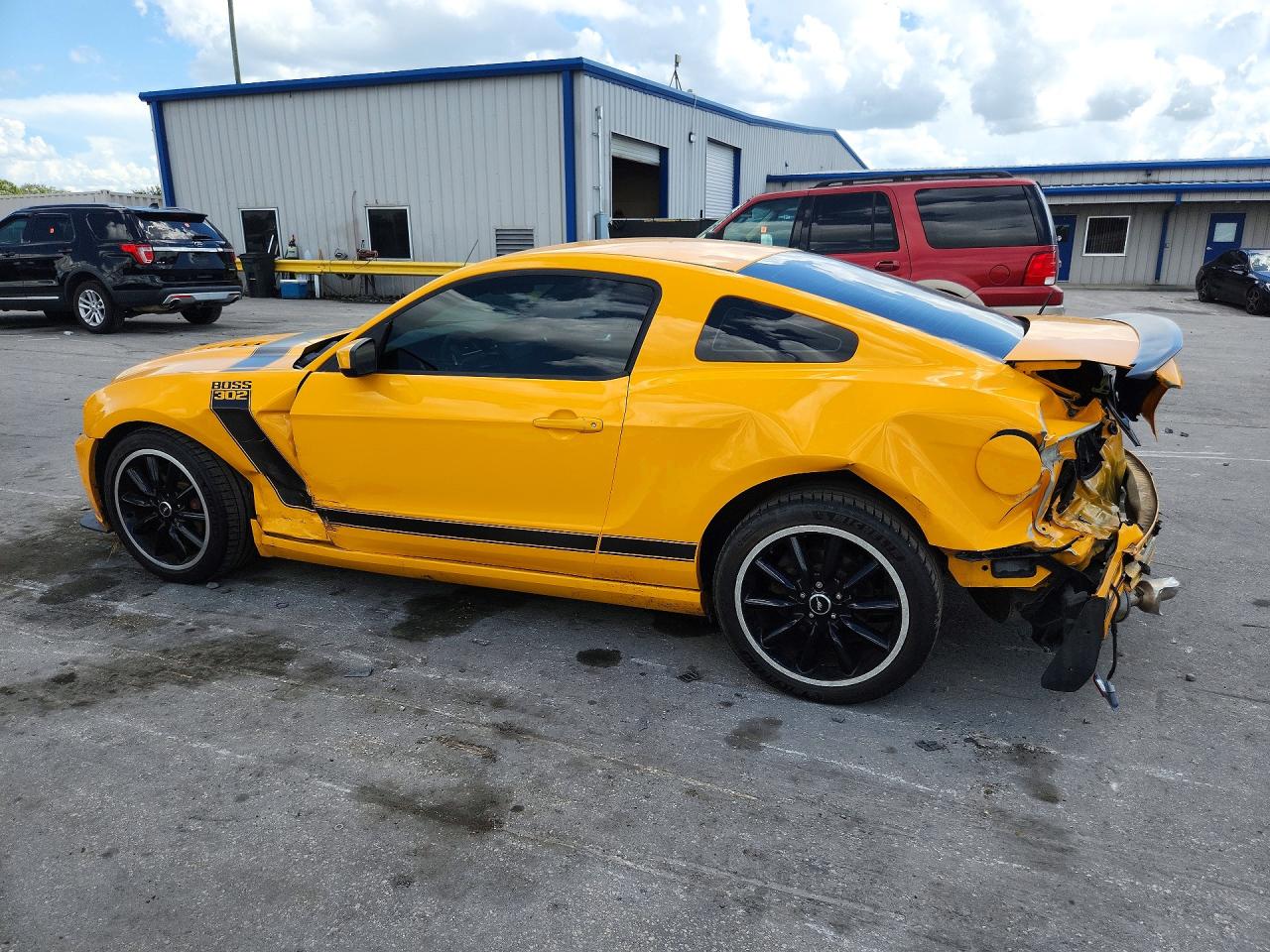 2013 Ford Mustang Boss 302 Yellow vin: 1ZVBP8CU5D5205739