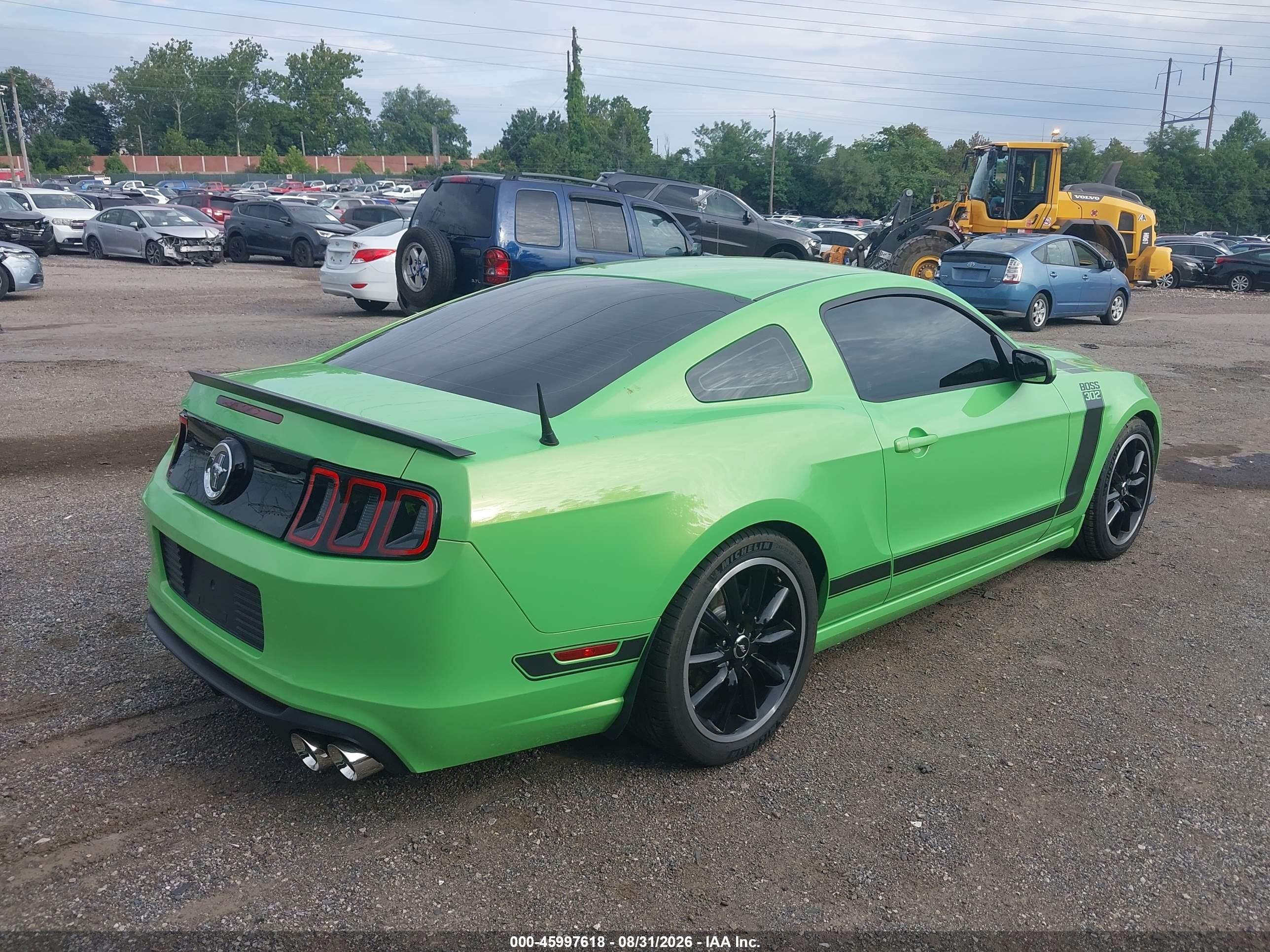 2013 Ford Mustang Boss 302 Зеленый vin: 1ZVBP8CU9D5233334