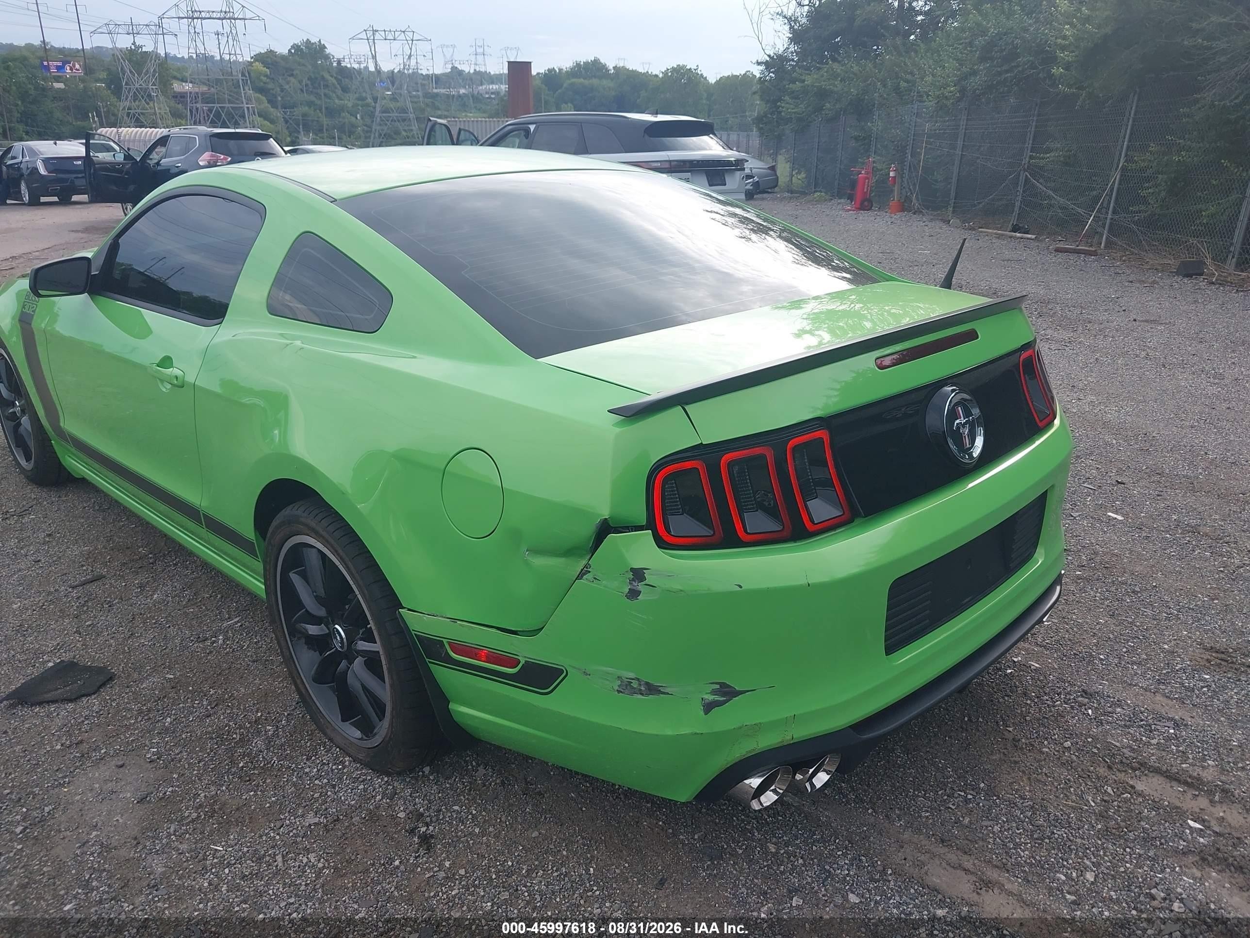 2013 Ford Mustang Boss 302 Зеленый vin: 1ZVBP8CU9D5233334