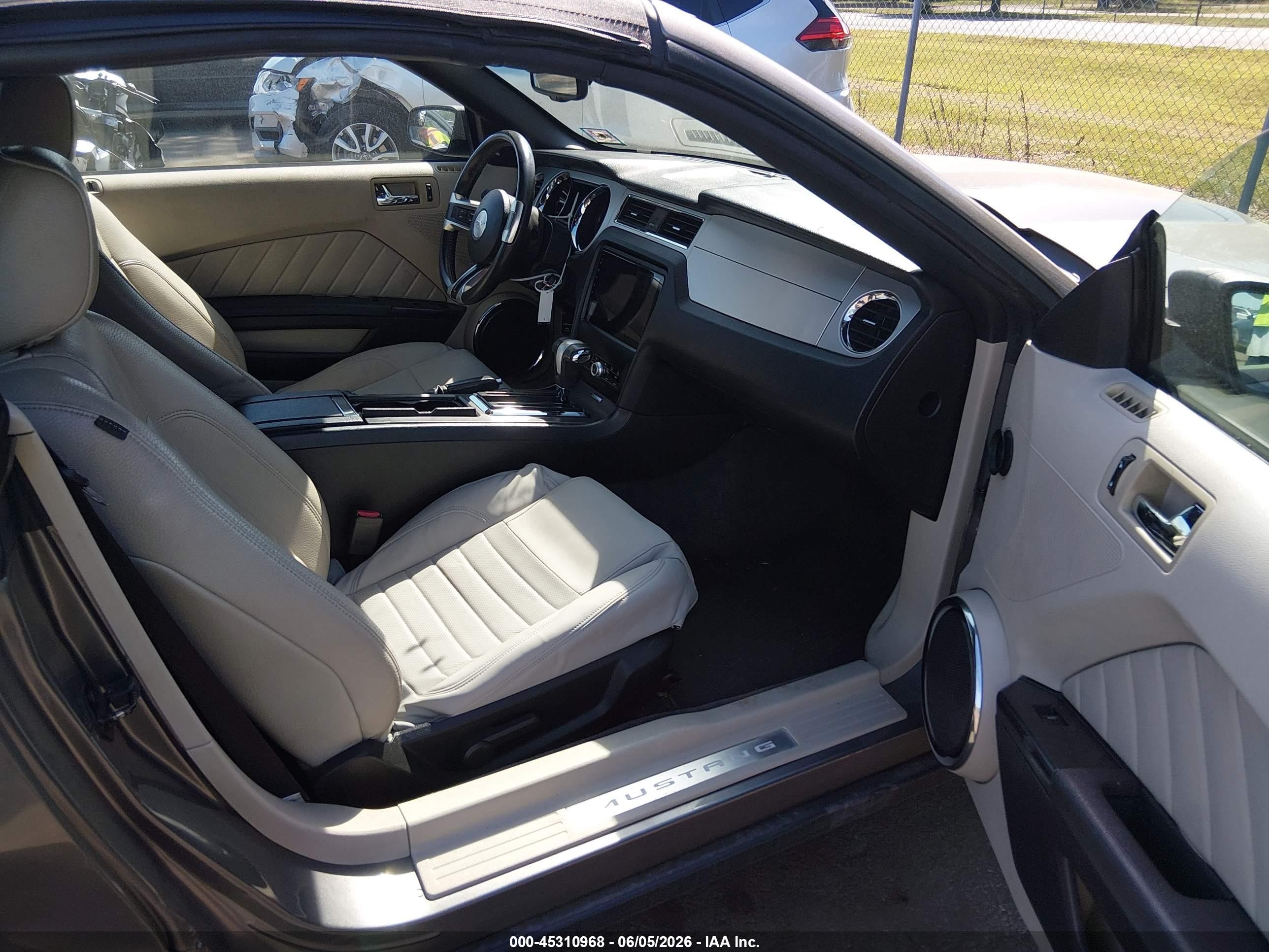 2011 Ford Mustang V6 Premium Black vin: 1ZVBP8EM0B5159456