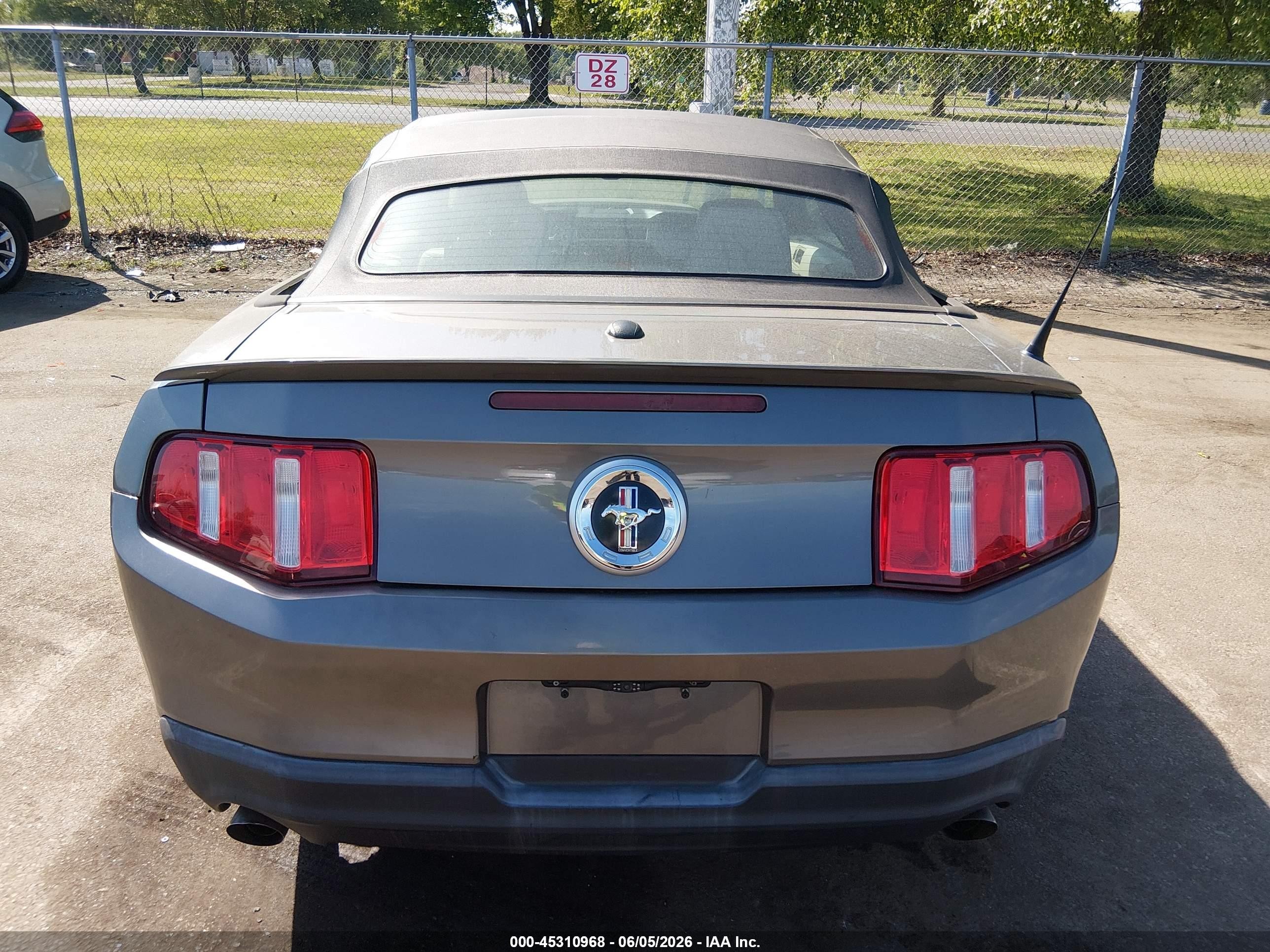 2011 Ford Mustang V6 Premium Black vin: 1ZVBP8EM0B5159456